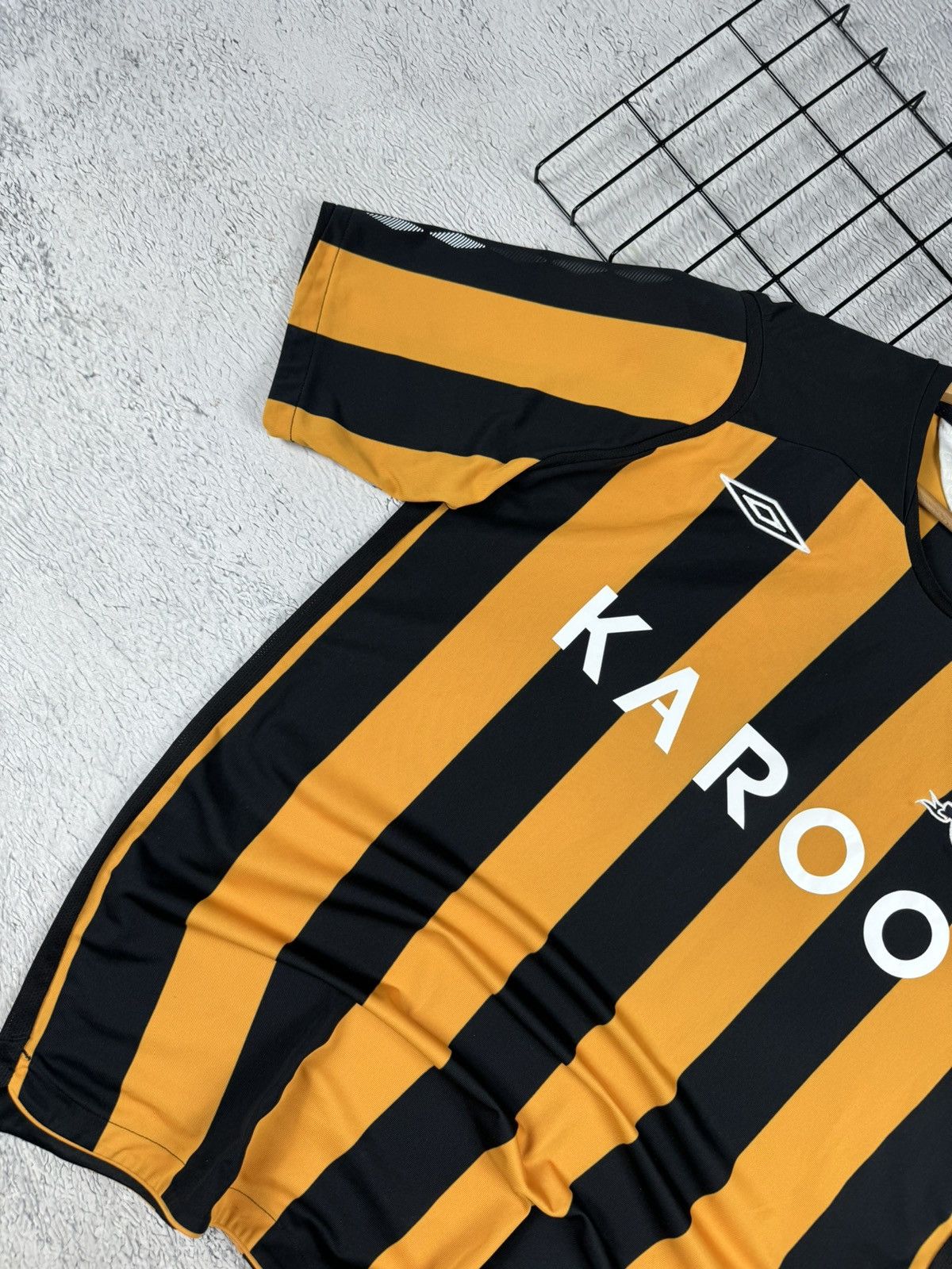 Umbro × Vintage Vintage Hull City AFC 2008/09 Umbro Jersey XL size Size US XL / EU 56 / 4 - 4 Thumbnail