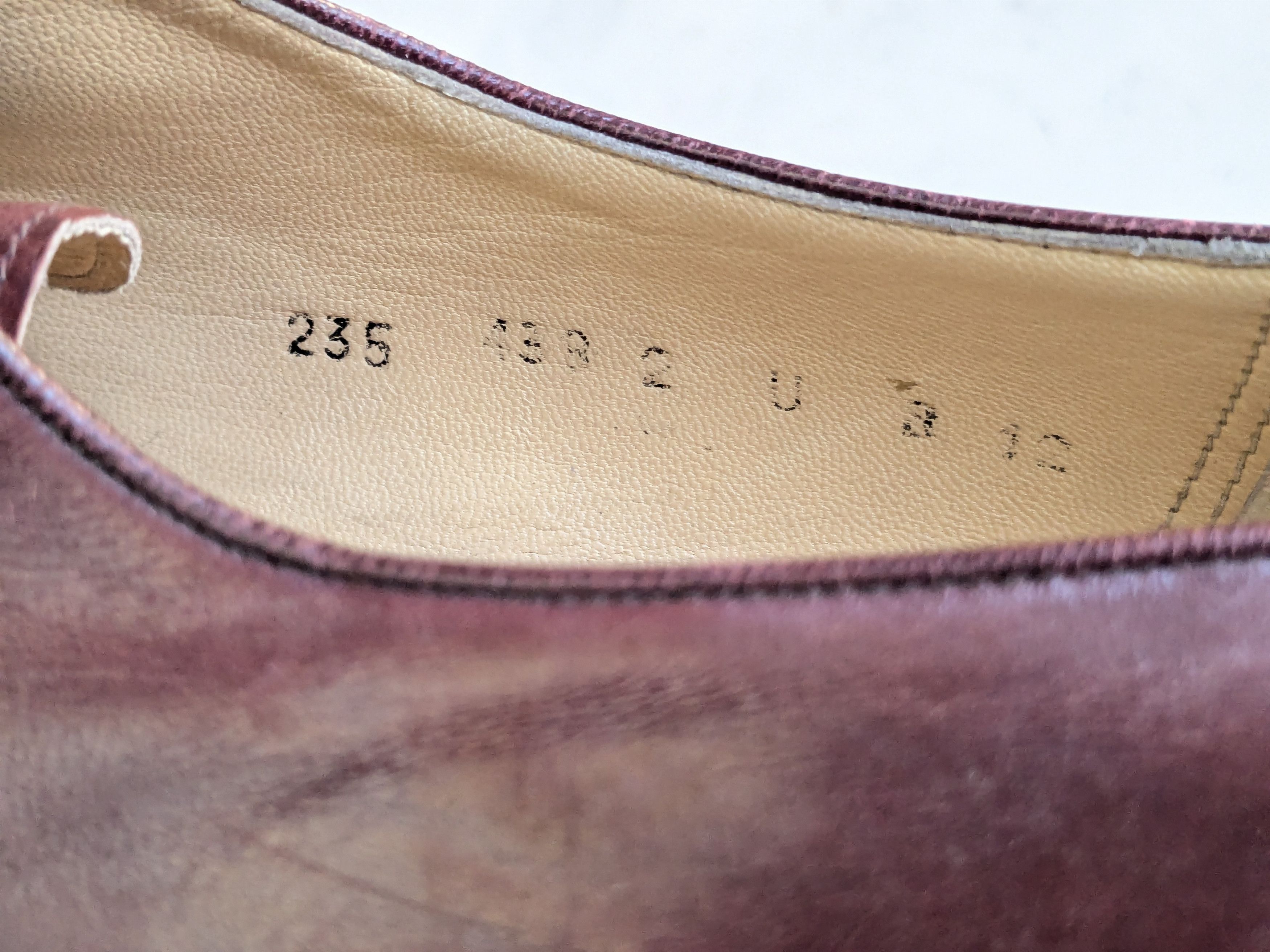 Salvatore Ferragamo Salvatore Ferragamo Wholecut Oxfords Burgundy 12 B Narrow Size US 12 / EU 45 - 6 Thumbnail