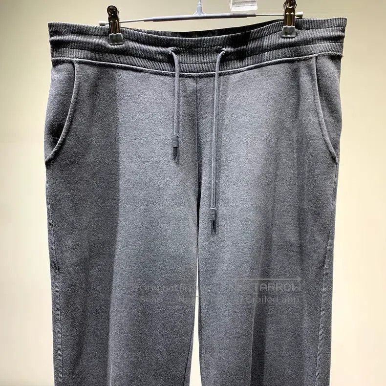 Louis Vuitton Louis Vuitton size m Grey Instruction Defender Pants Size US 28 / EU 44 - 4 Thumbnail
