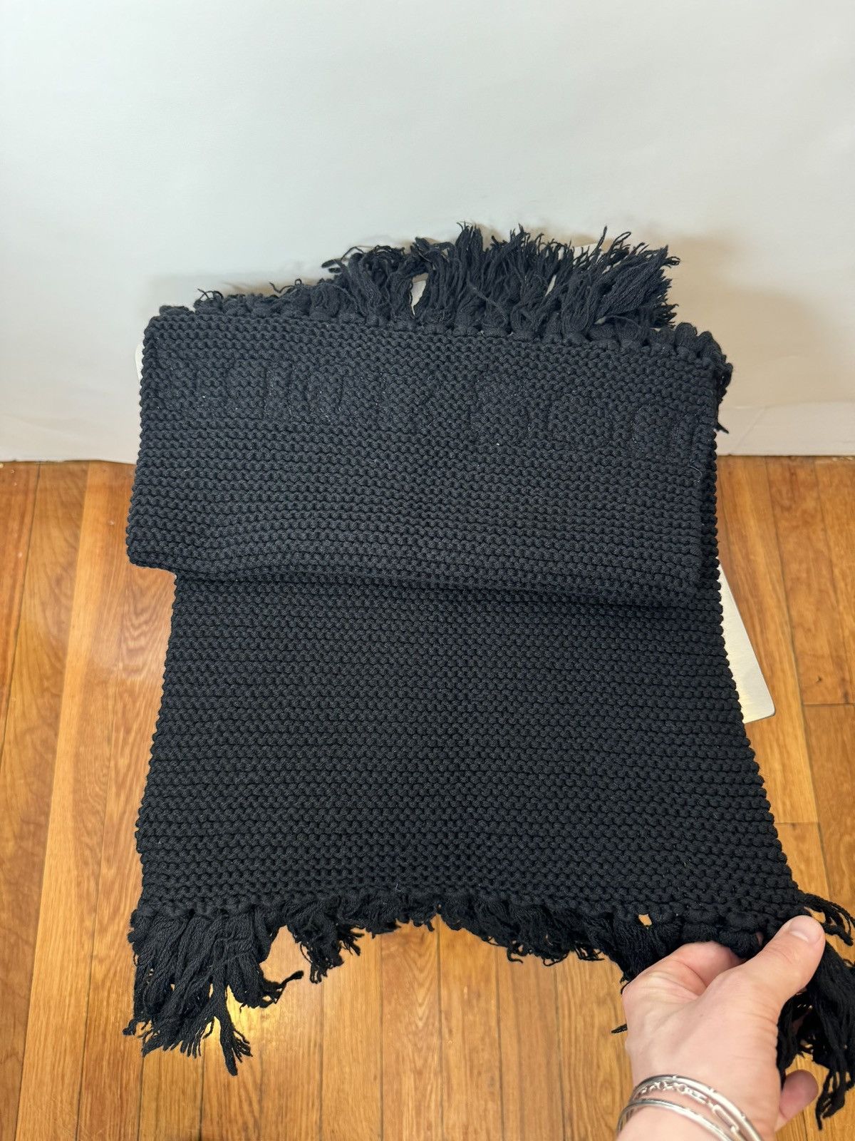 小物 Supreme 17AW Fuck Wool Scarf 해외] 슈프림 퍽 울 스카프 Supreme Fuck Wool Scarf 17FW