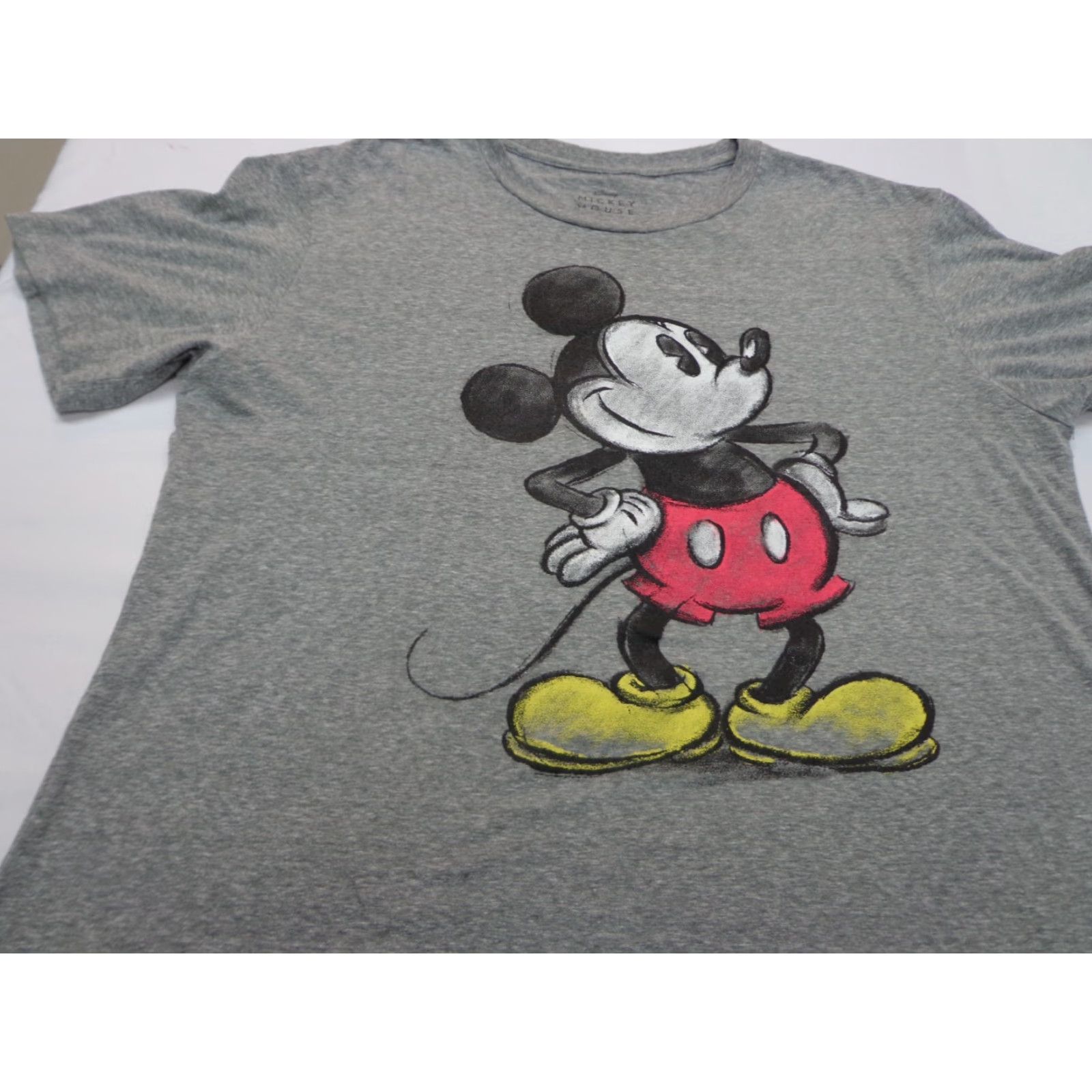 Disney VINTAGE Disney Mickey Mouse Classic Distressed Graphic Men's Gray Heather T-Shirt Large Size US L / EU 52-54 / 3 - 2 Thumbnail