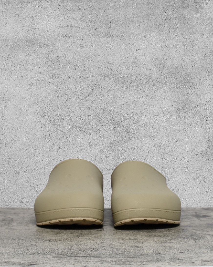 Crocs CROCS QUIET CLOG BARK Size US 11 / EU 44 - 6 Thumbnail