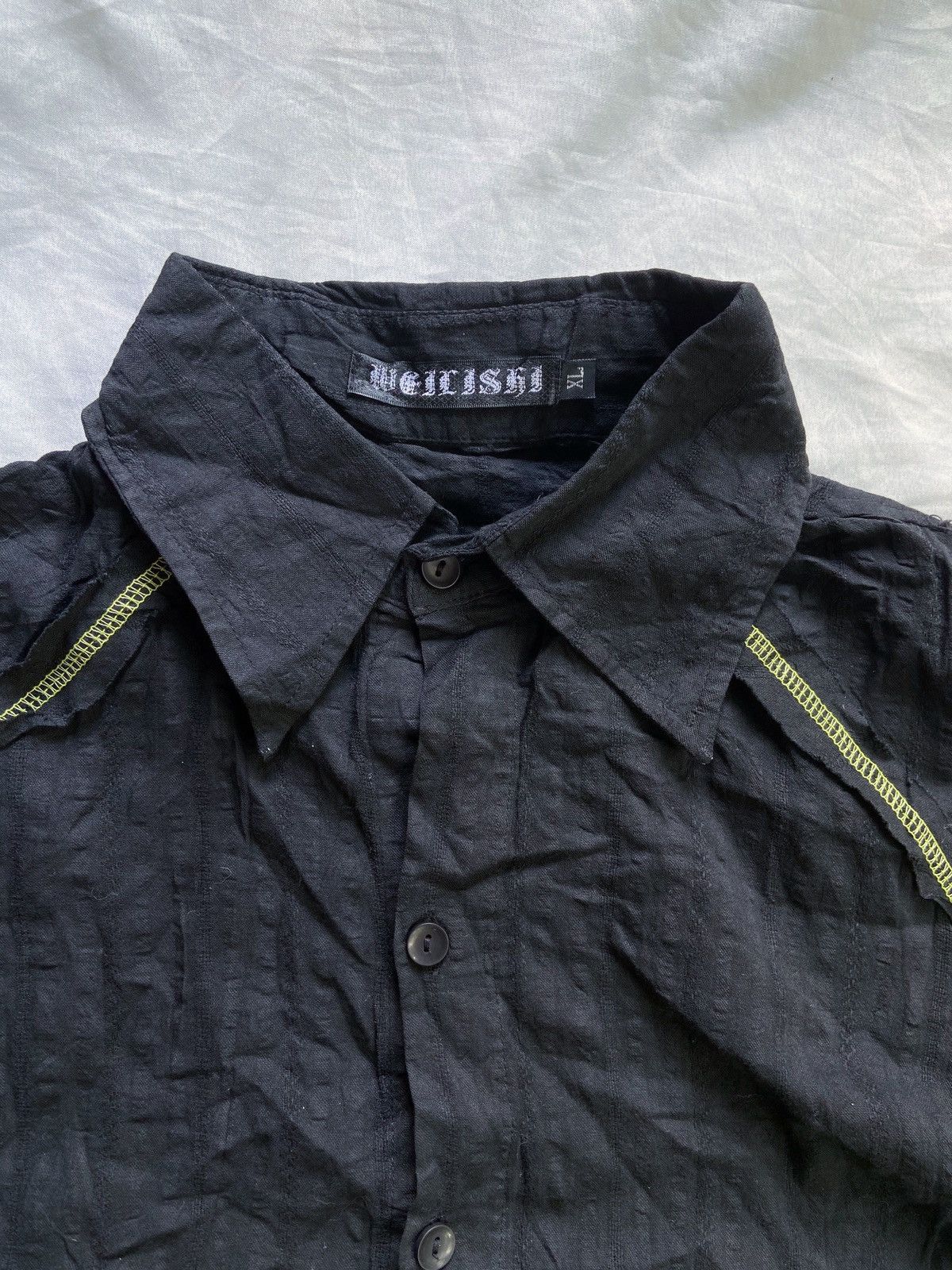 Le Grande Bleu (L.G.B.) HEILISH ART BUTTON UP SHIRT Size US M / EU 48-50 / 2 - 5 Thumbnail