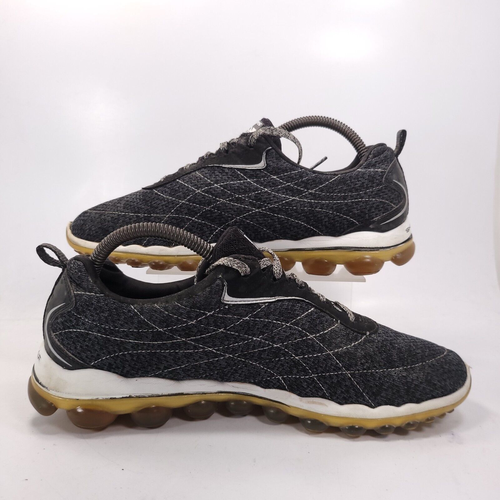 SKECHERS Skechers Skech-Air Shoe Womens Size 9 12211 Black White Size US 9 / IT 39 - 6 Thumbnail