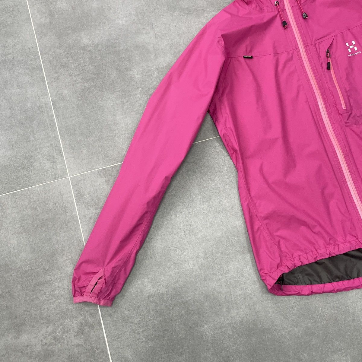 Haglofs Haglofs Lim Women Gore-Tex Jacket Size L Size L / US 10 / IT 46 - 3 Thumbnail