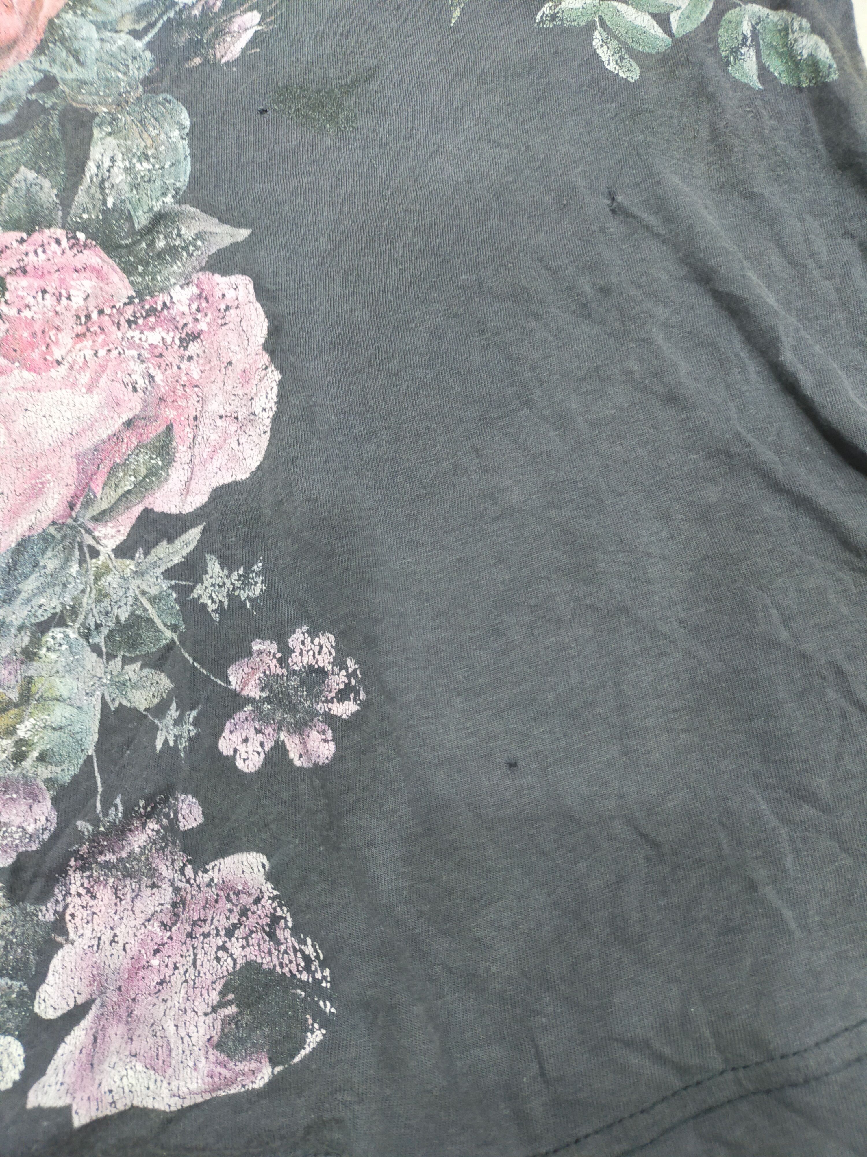 Designer × Vintage × Vivienne Westwood Vintage Vivienne Westwood Distressed Tee Size S / US 4 / IT 40 - 9 Thumbnail