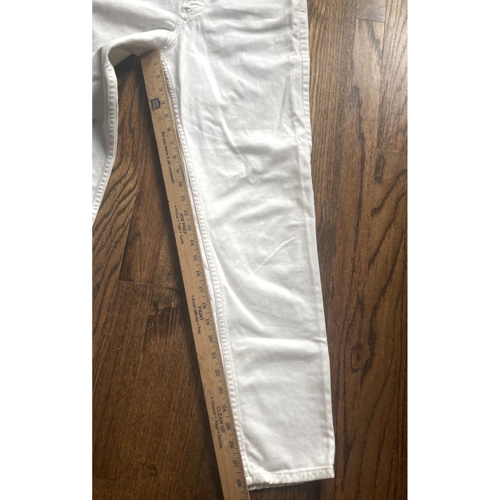 Guess VINTAGE Guess Jeans Womens 30 (fits 26x28) White Taper Triangle Patch USA 43050A Size 30" / US 8 / IT 44 - 4 Thumbnail