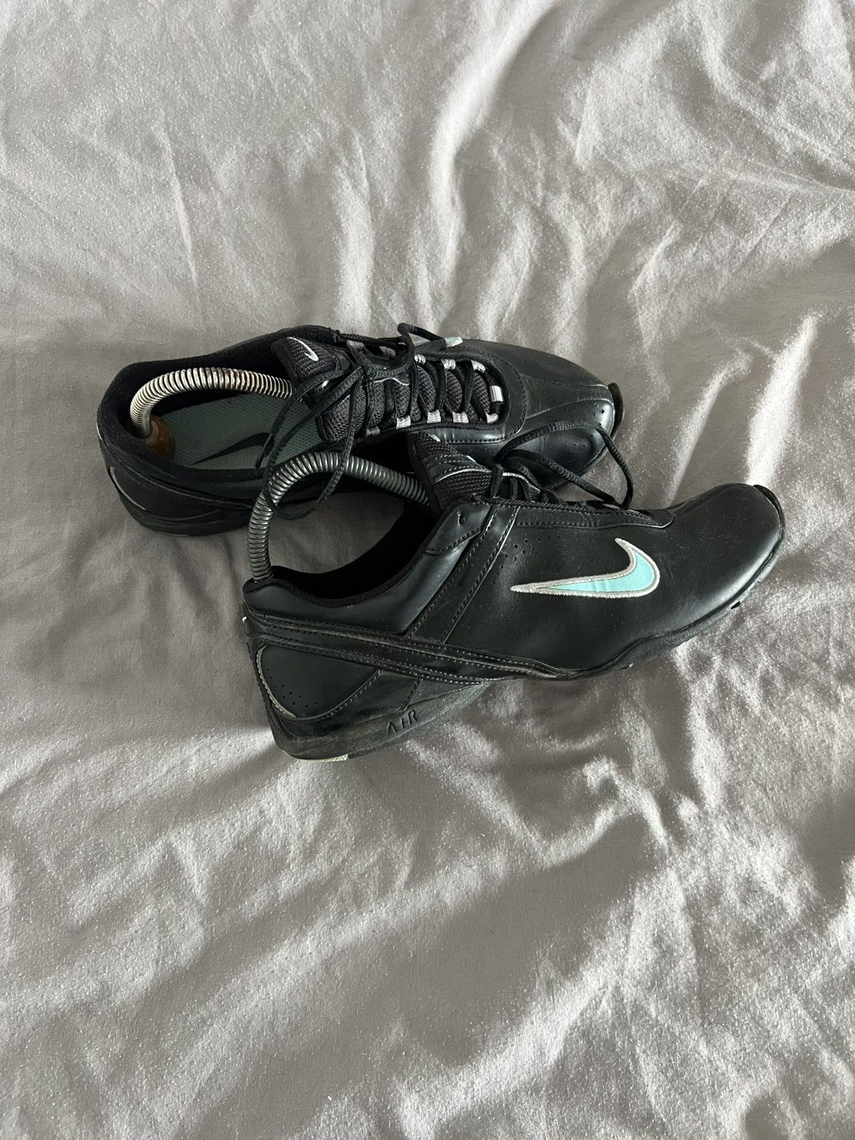 Nike Y2k Nike Leather Low Sneakers Vintage 38.5 Size US 8.5 / IT 38.5 - 5 Thumbnail