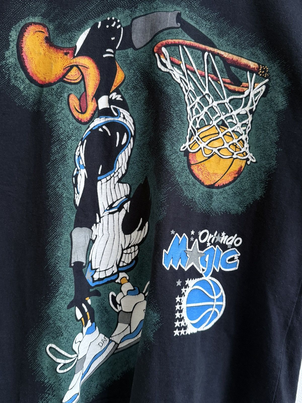 Vintage Vintage Orlando Magic Daffy Duck NBA T-Shirt Tee Size US S / EU 44-46 / 1 - 2 Thumbnail