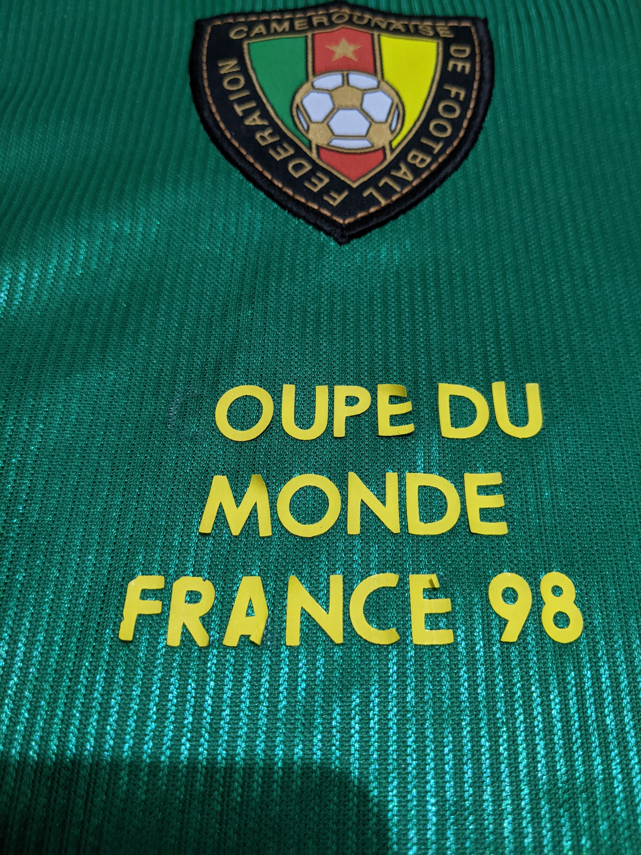 Puma Cameroon home world cup 98 Oman biyik Jersey football shirt Size US L / EU 52-54 / 3 - 8 Thumbnail