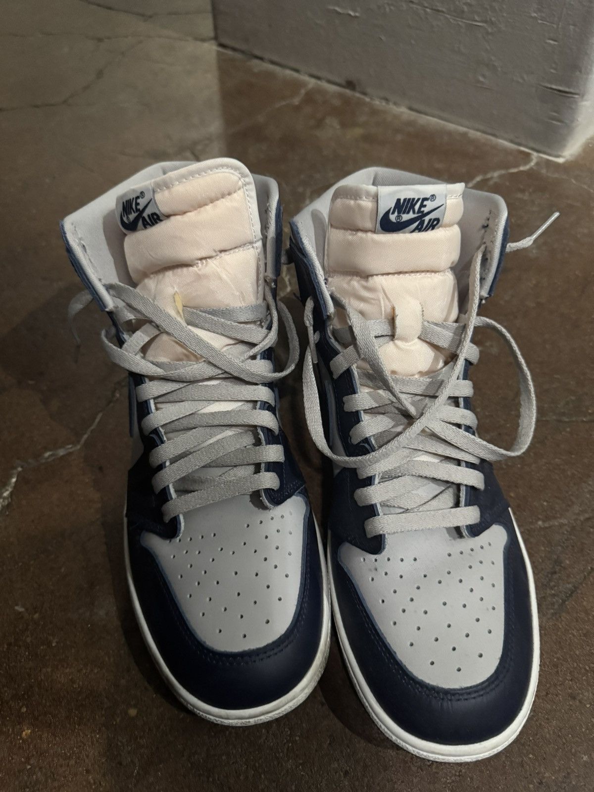 Jordan Brand × Nike Jordan 1 Hi 85 Georgetown Size US 10 / EU 43 - 4 Thumbnail