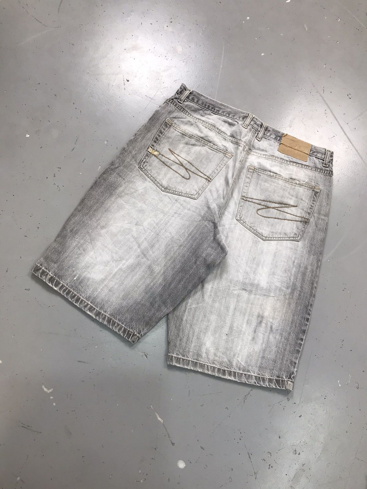 Southpole × Vintage Vintage Southpole skater denim jort Size US 38 / EU 54 - 8 Thumbnail