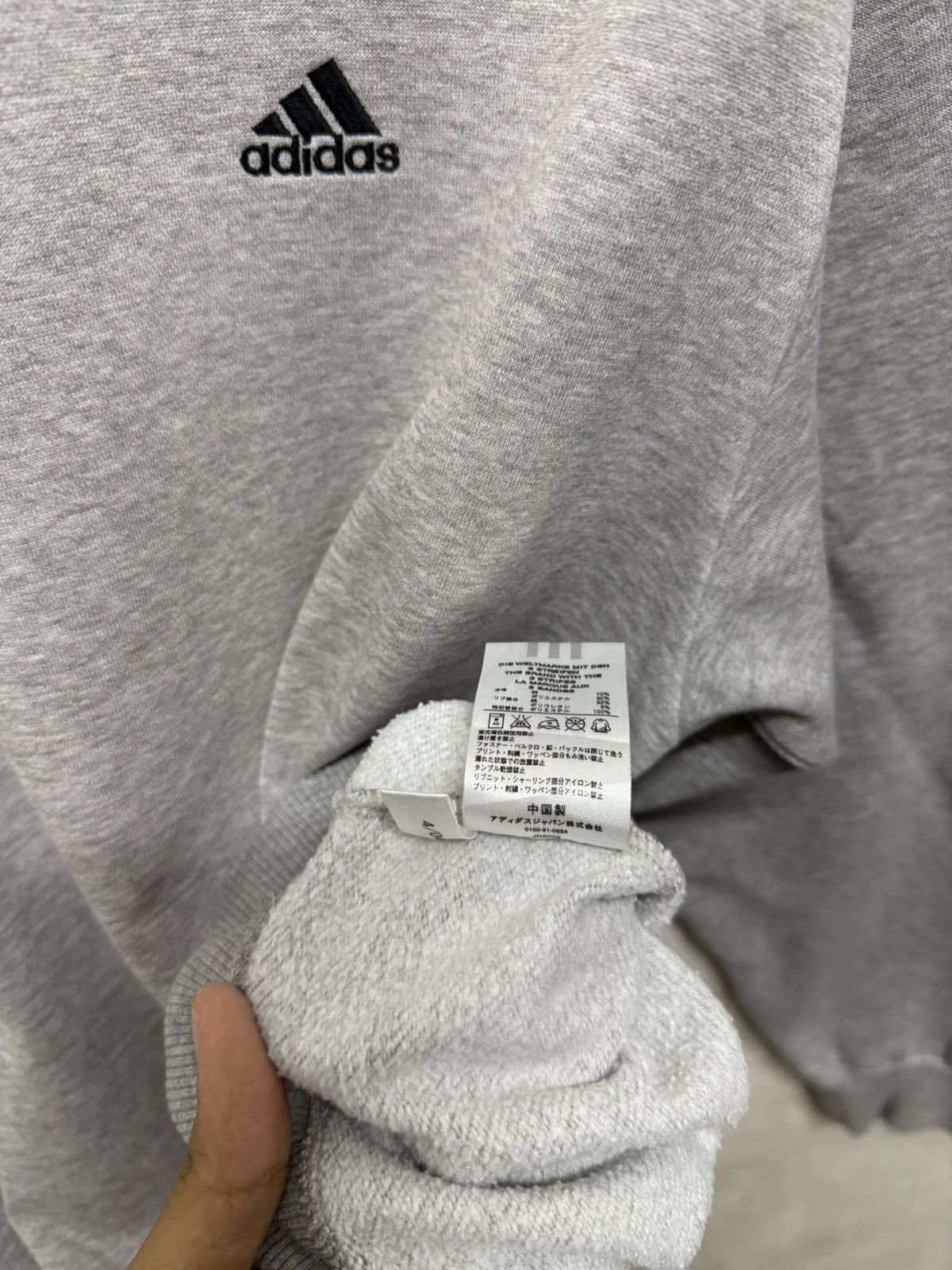 Adidas 2000s Adidas 3 Stripe Crewneck Size US M / EU 48-50 / 2 - 7 Thumbnail