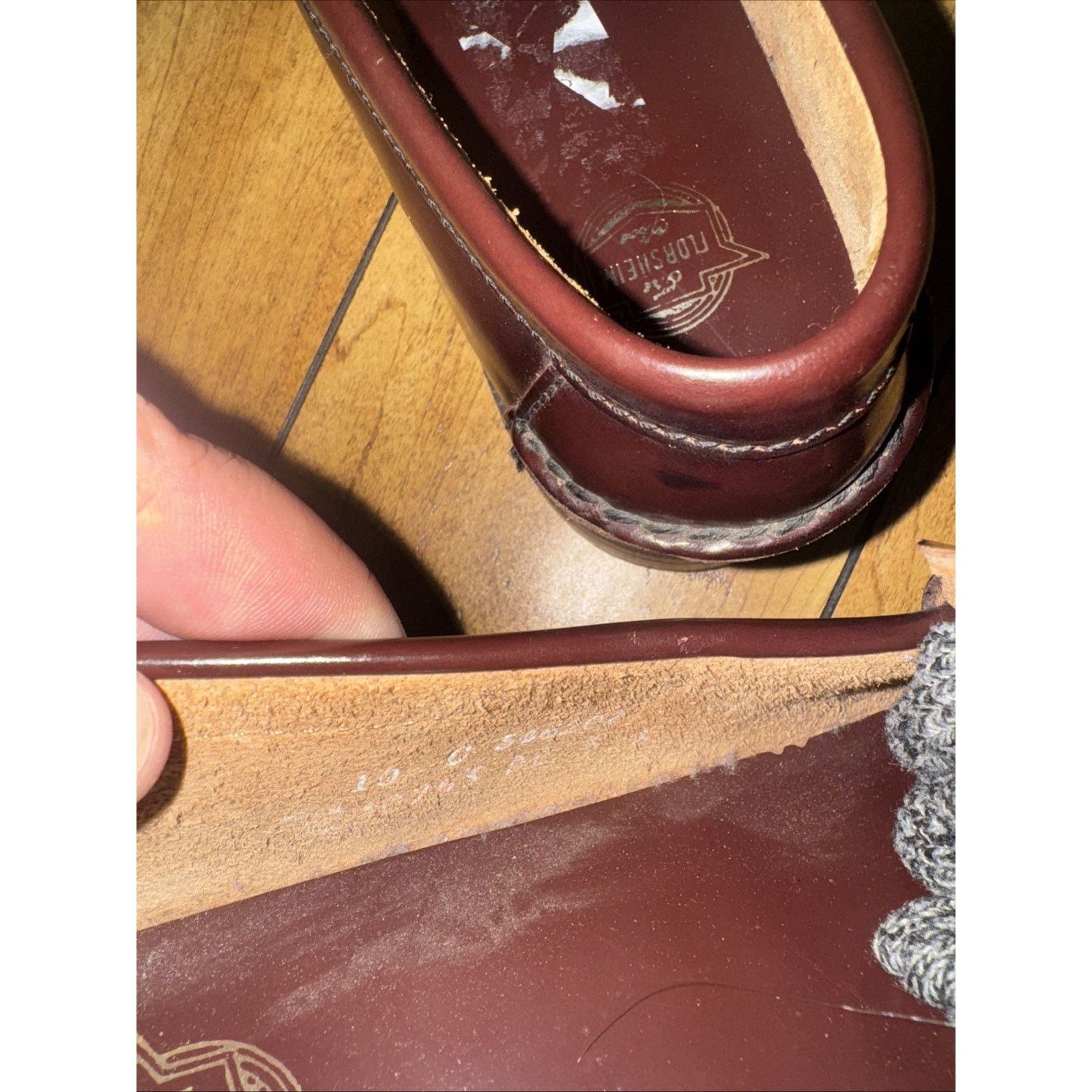 Florsheim Leather Florsheim Penny Loafers 10 C US Brown Leather Shoes Size US 10 / EU 43 - 6 Thumbnail