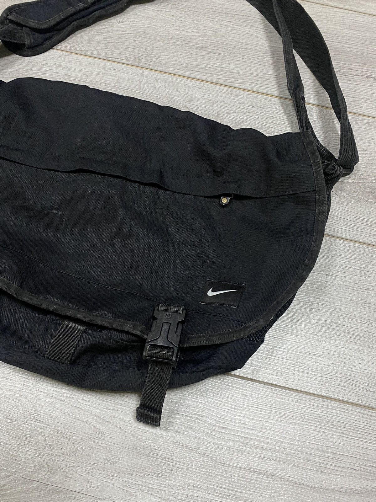 Nike Nike vintage shoulder bag Size ONE SIZE - 2 Thumbnail