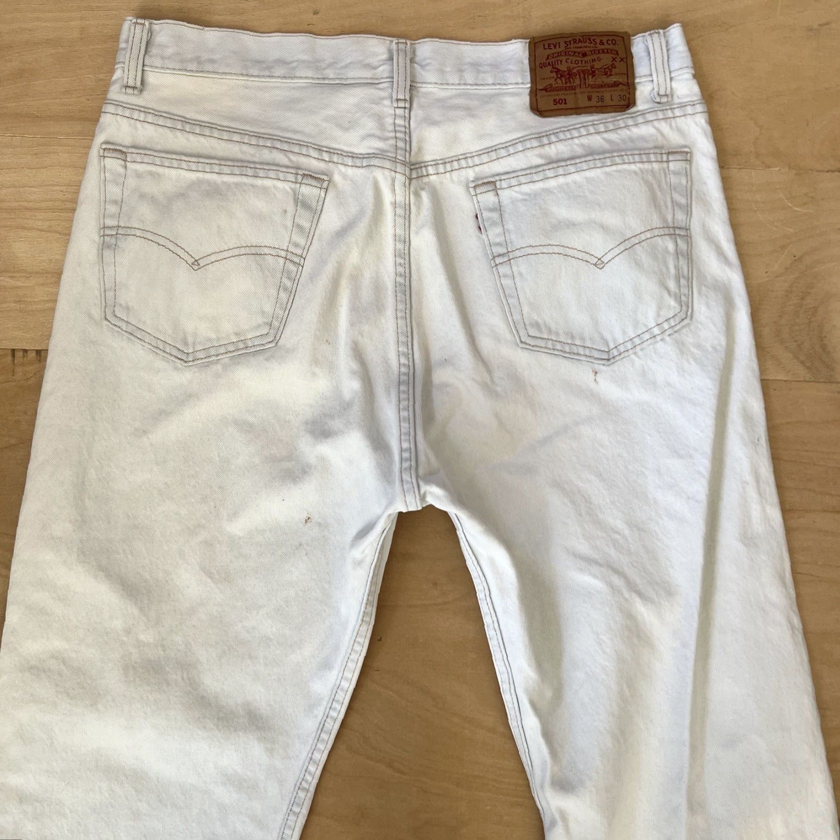 Levi's Vintage Levi's 501 Jeans Shirt? No, Jeans. Levi's 501 Jeans Regular 35 White Light Wash Denim 80s Vintage Western USA 80s Mens Jeans Size US 35 - 7 Thumbnail