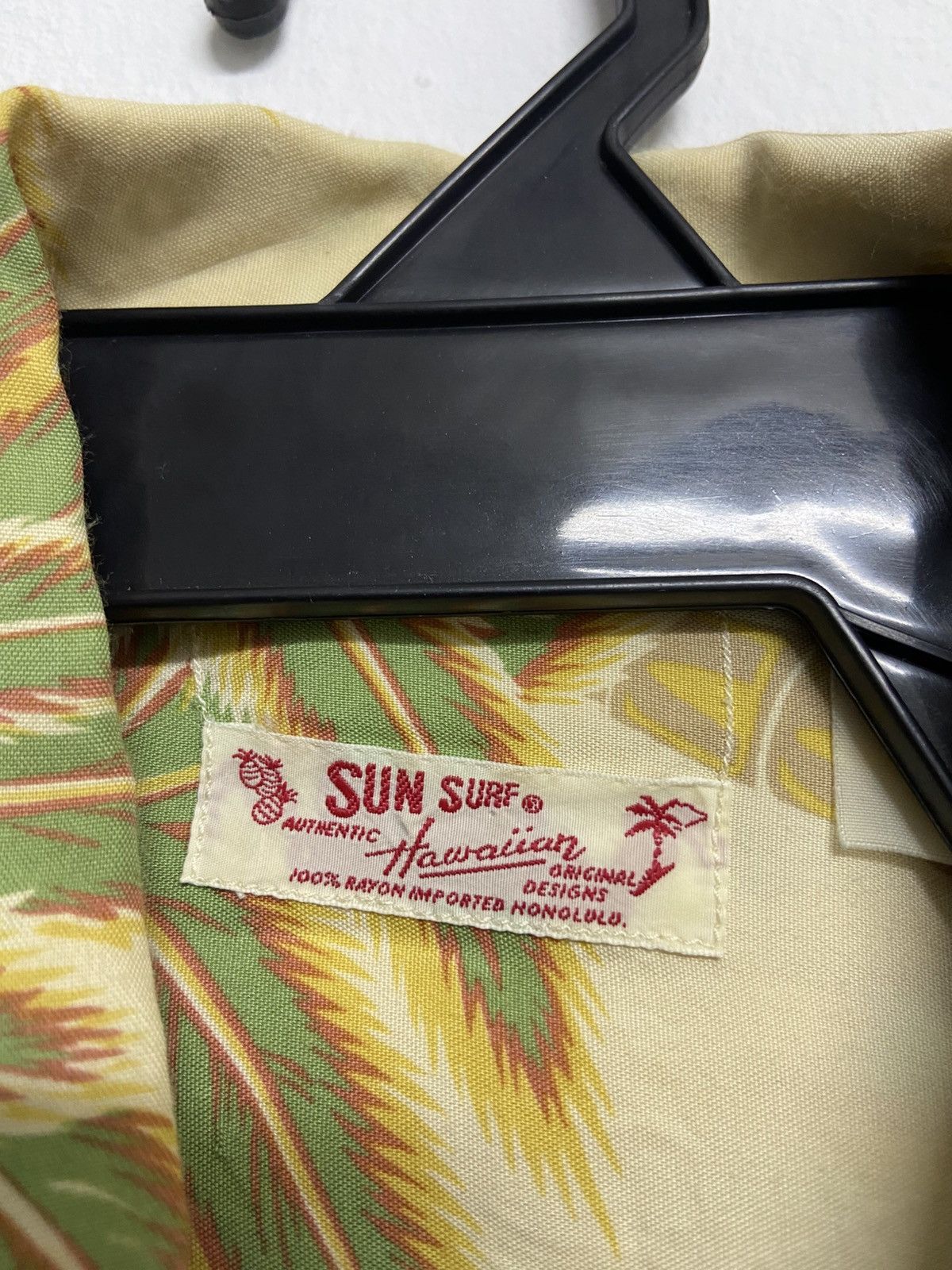 Sun Surf Vintage Sun Surf Shirt Rayon Button up Size US L / EU 52-54 / 3 - 5 Thumbnail