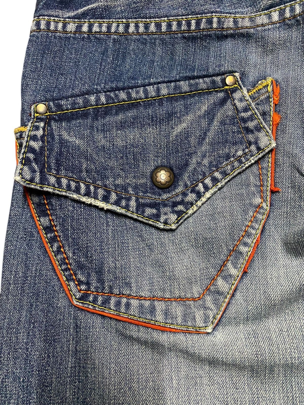 Japanese Brand Vintage Japanese Brand Revolution Faded Wash Wide Leg Jeans Size US 36 / EU 52 - 12 Thumbnail