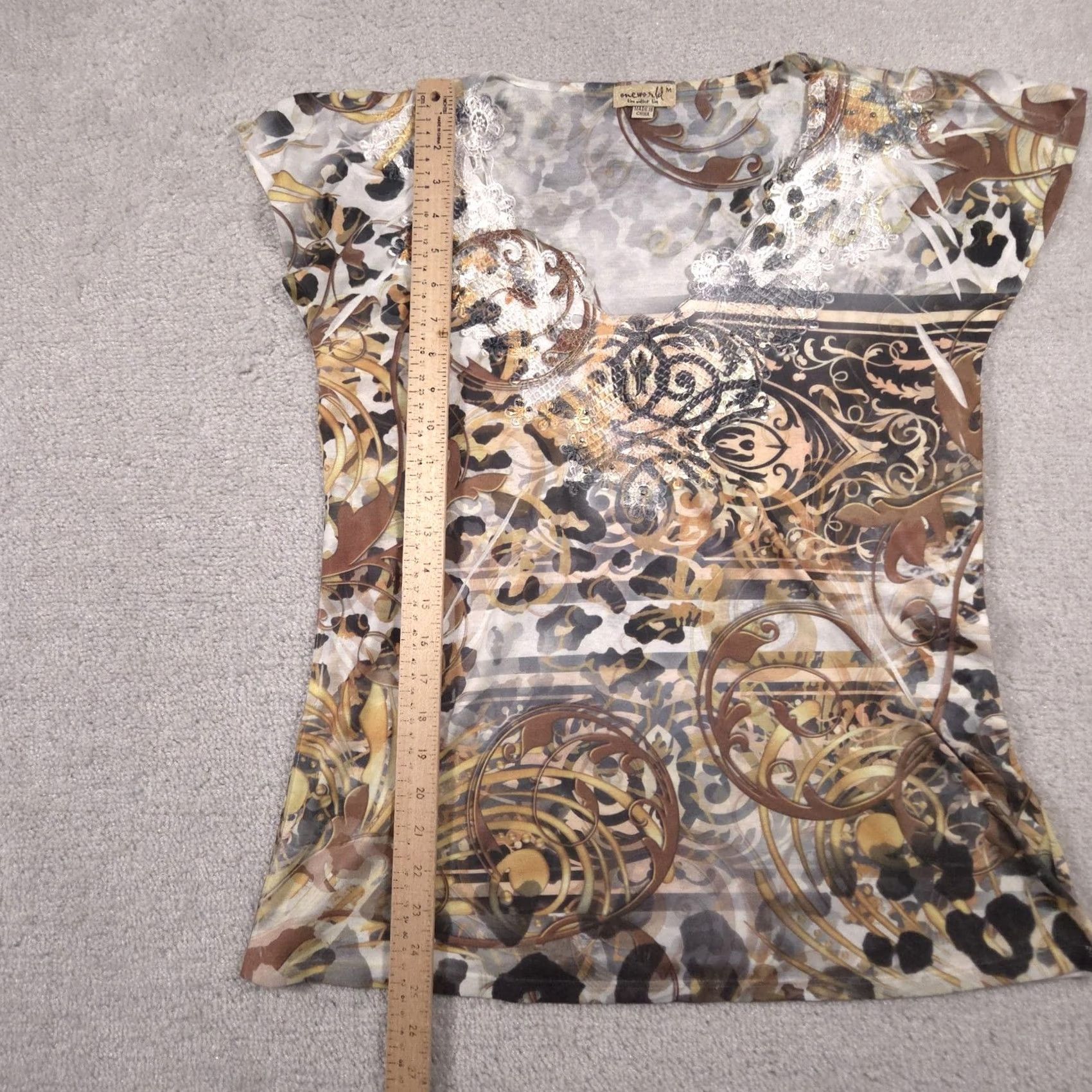 Vintage VINTAGE One World Shirt Womens Medium Brown Gold Animal Print Embroidered Sequin Boho Top Size M / US 6-8 / IT 42-44 - 6 Thumbnail