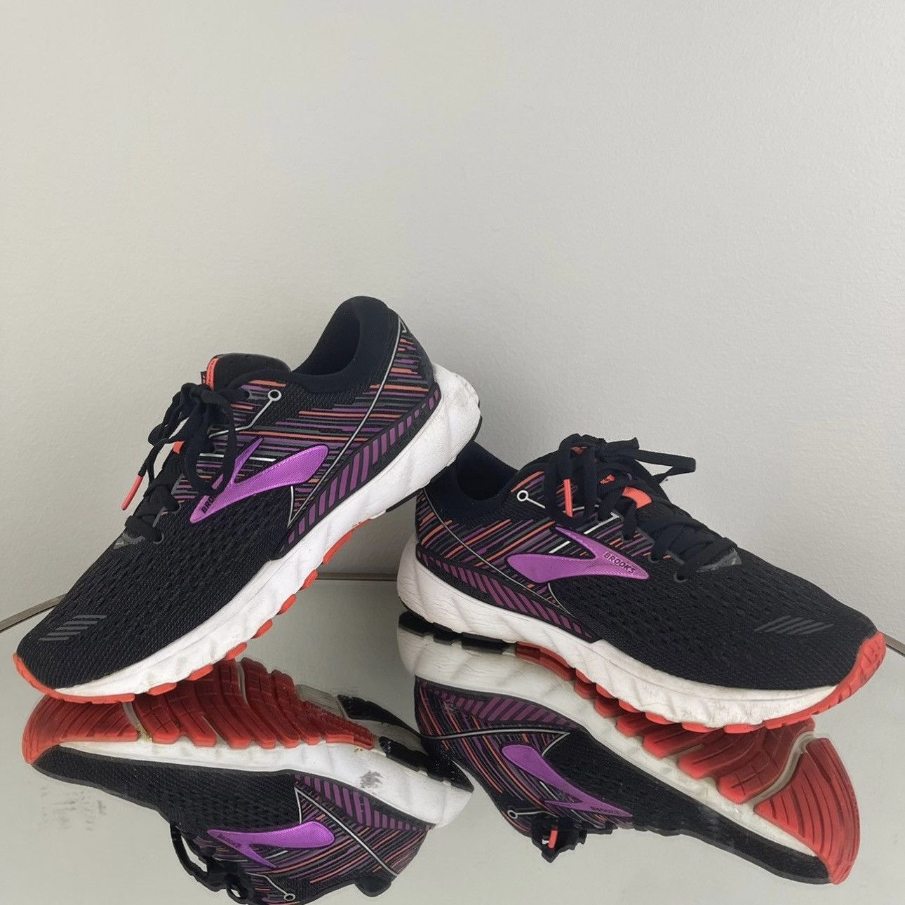 Brooks BROOKS Black Purple Coral Womens Adrenaline GTS 19 Sneakers Size US 9.5 / IT 39.5 - 8 Thumbnail
