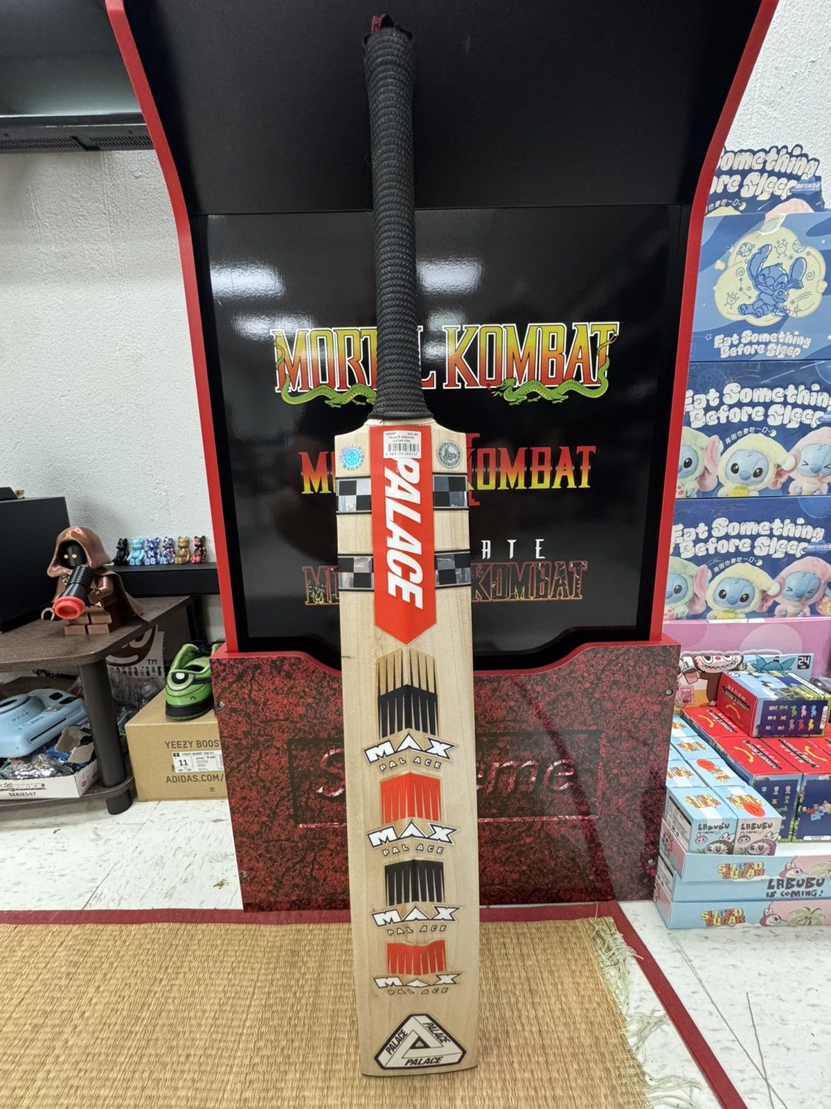 Palace Palace Cricket Bat Size ONE SIZE - 2 Thumbnail