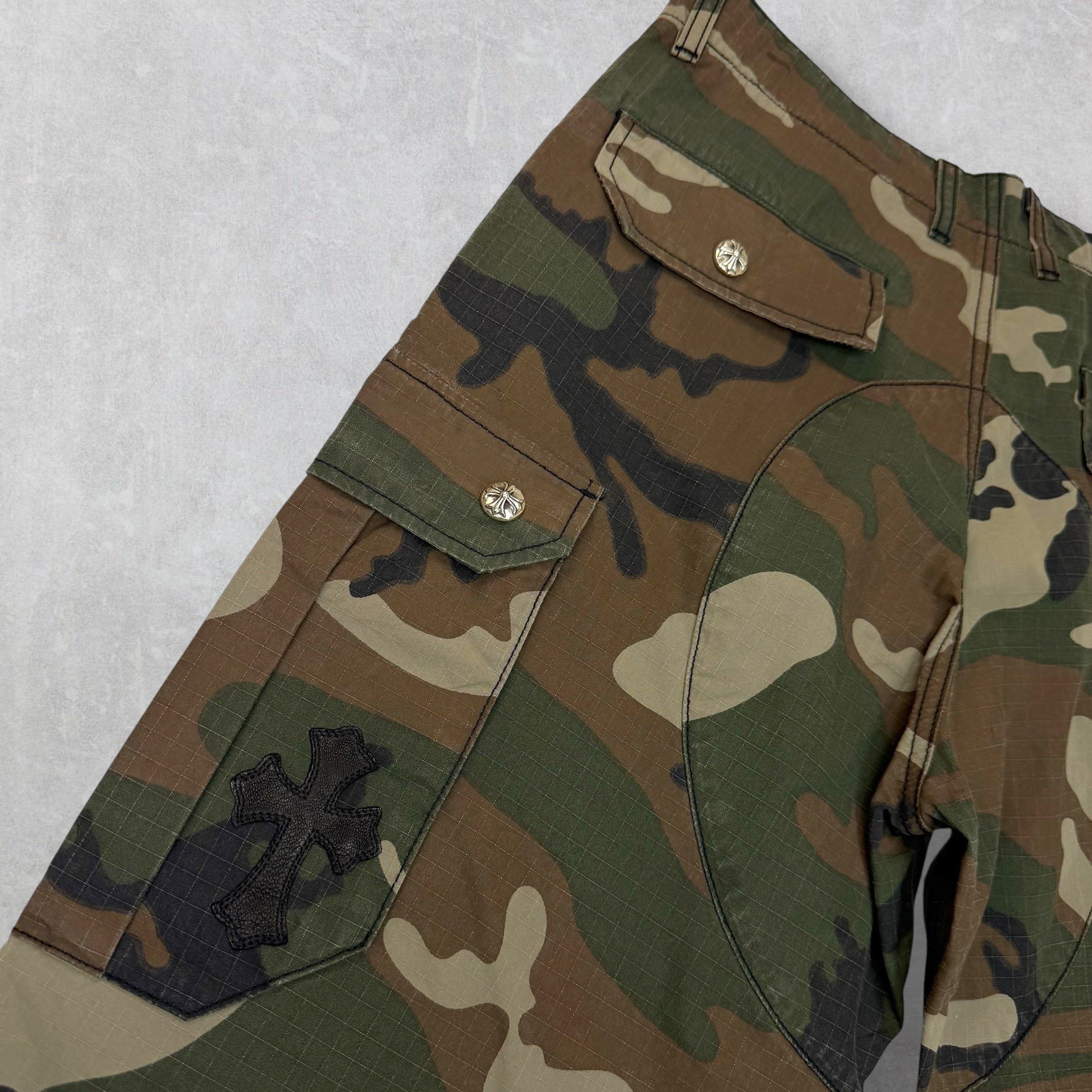 Chrome Hearts Chrome Hearts Cross Patch Camo Cargo Pants 34 Size US 34 / EU 50 - 3 Thumbnail