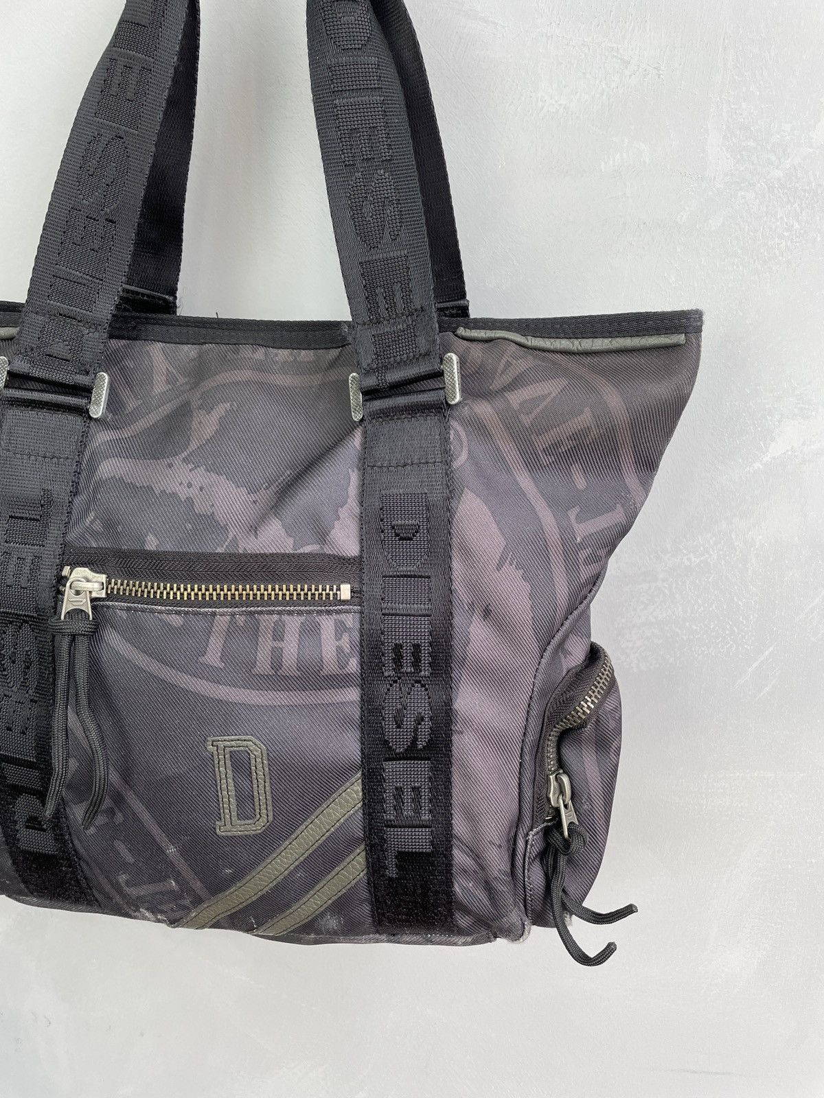 Diesel Vintage Diesel bag Y2K multi pocket sling bag Size ONE SIZE - 3 Thumbnail