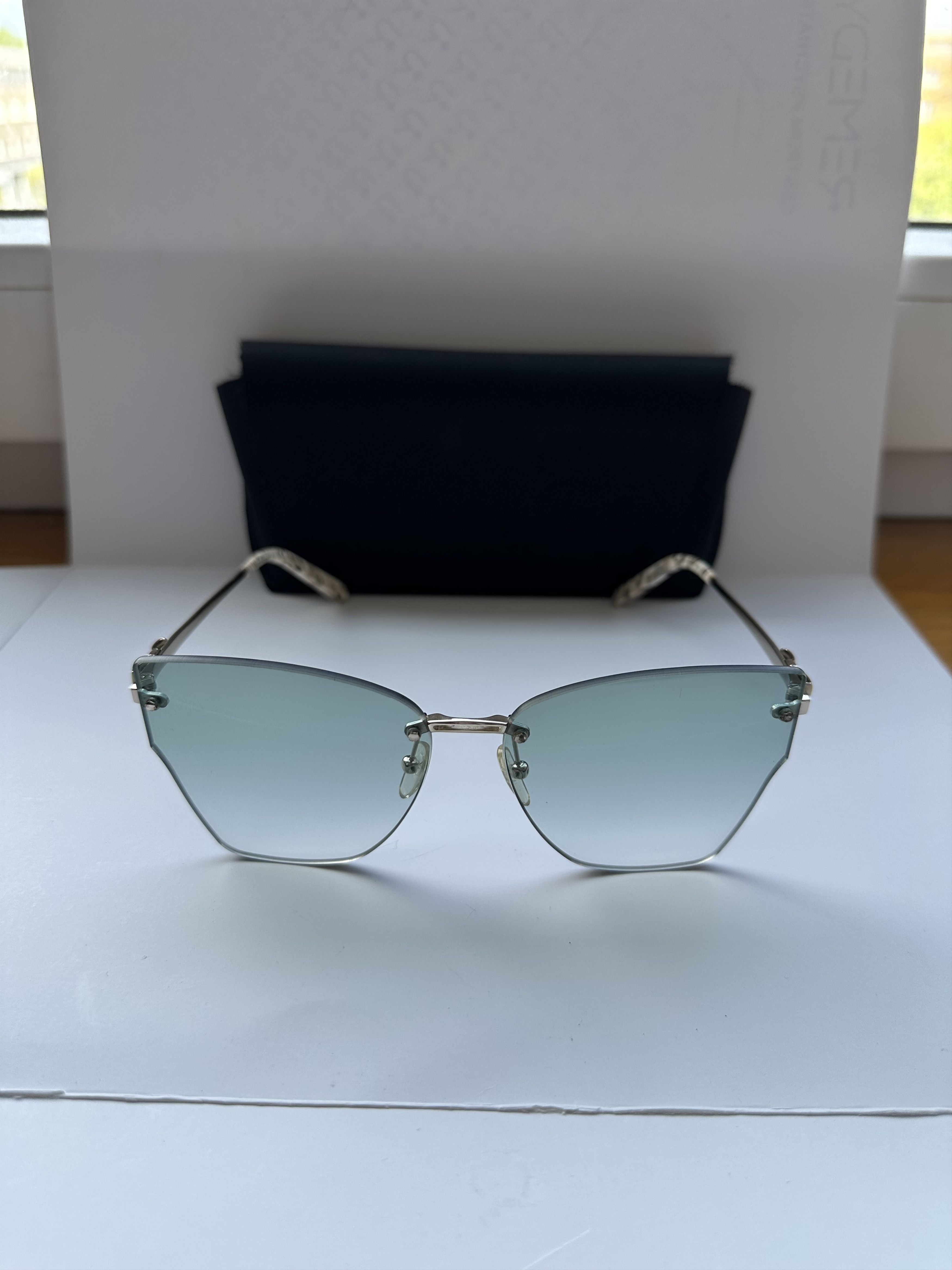 Salvatore Ferragamo Salvatore Ferragamo 3S/726 Womens Sunglasses Size ONE SIZE - 4 Thumbnail