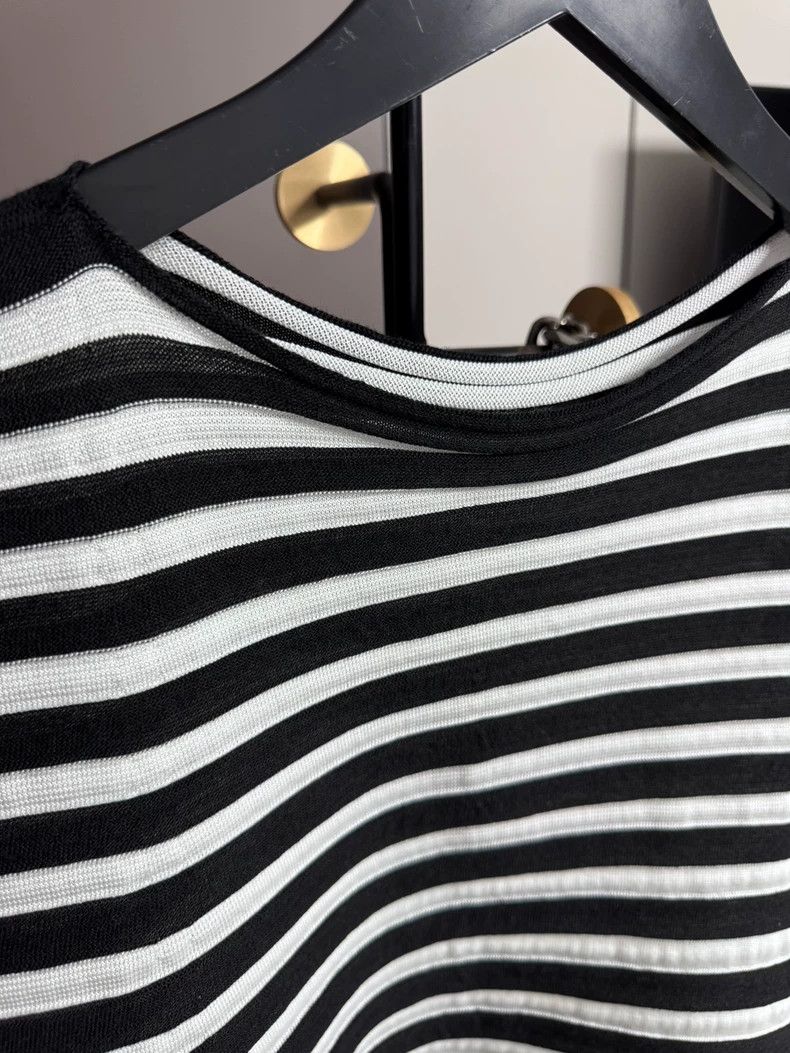 Issey Miyake Issey Miyake size:3 Black and white spring knitted striped Size S / US 4 / IT 40 - 2 Thumbnail