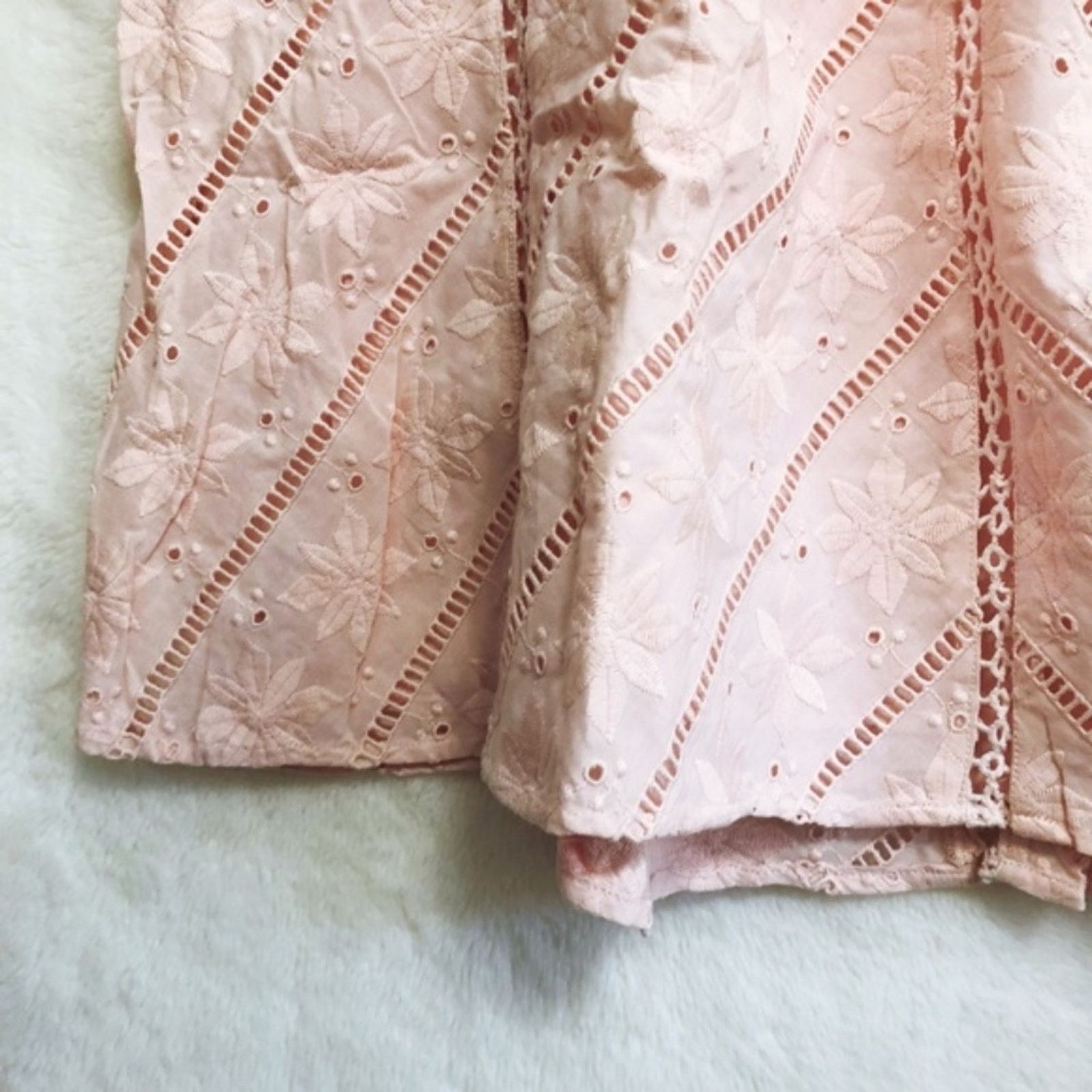 Loft LOFT Light Pink Chevron Floral Cutout Cotton Skirt Size 30" / US 8 / IT 44 - 7 Thumbnail