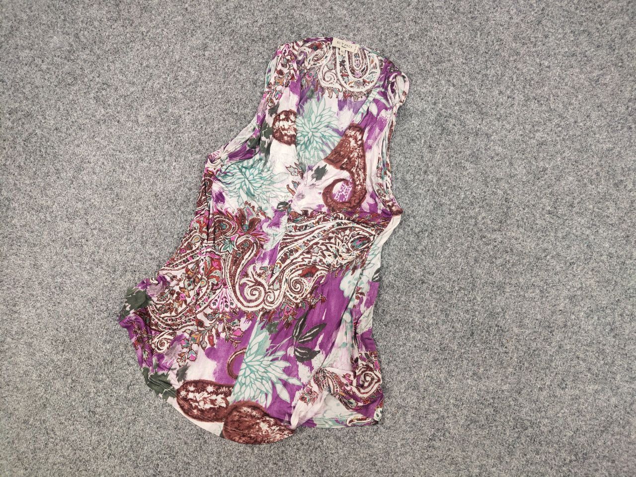 Etro Etro Milano Design Floral Art tops blouses Sleeveless Size L / US 10 / IT 46 - 3 Thumbnail