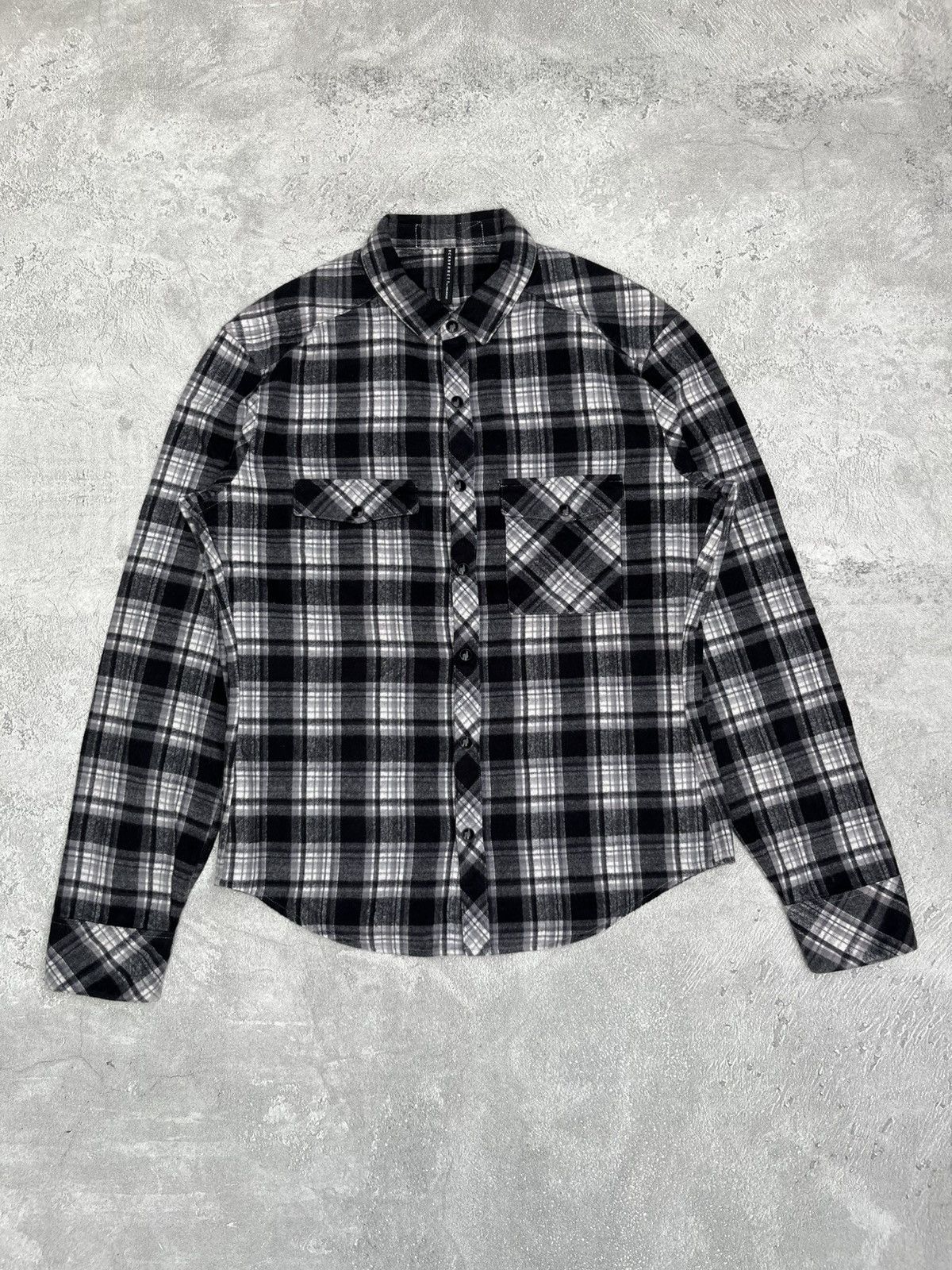 Designer × Japanese Brand × Neil Barrett Neil Barrett Wool Shirt Size XS / US 0-2 / IT 36-38 - 1 Thumbnail