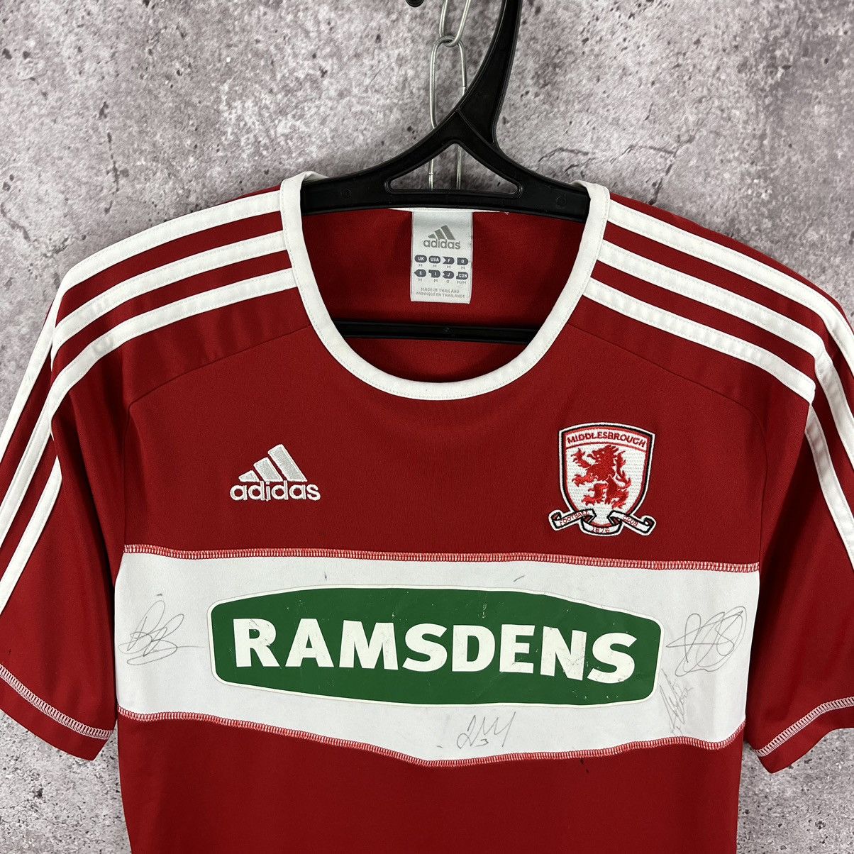 Adidas × Vintage Adidas Middlesbrough 2012/2013 Home Jersey Size M Size US M / EU 48-50 / 2 - 2 Thumbnail