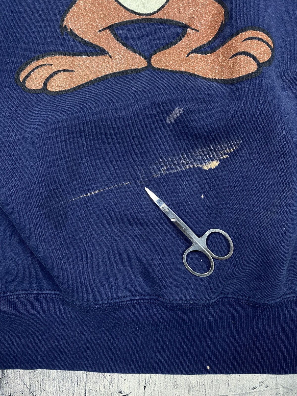 Warner Bros Taz Tasmanian Devil Warner Bros Distressed Sweatshirt USA Size US XXL / EU 58 / 5 - 12 Thumbnail
