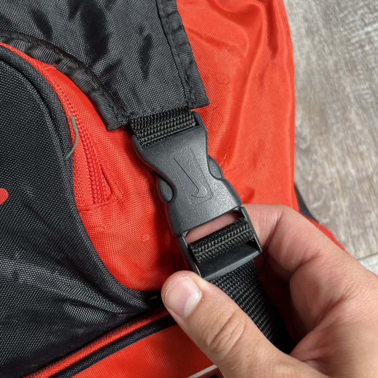 Nike Nike Vintage Y2k Backpack Size ONE SIZE - 7 Thumbnail