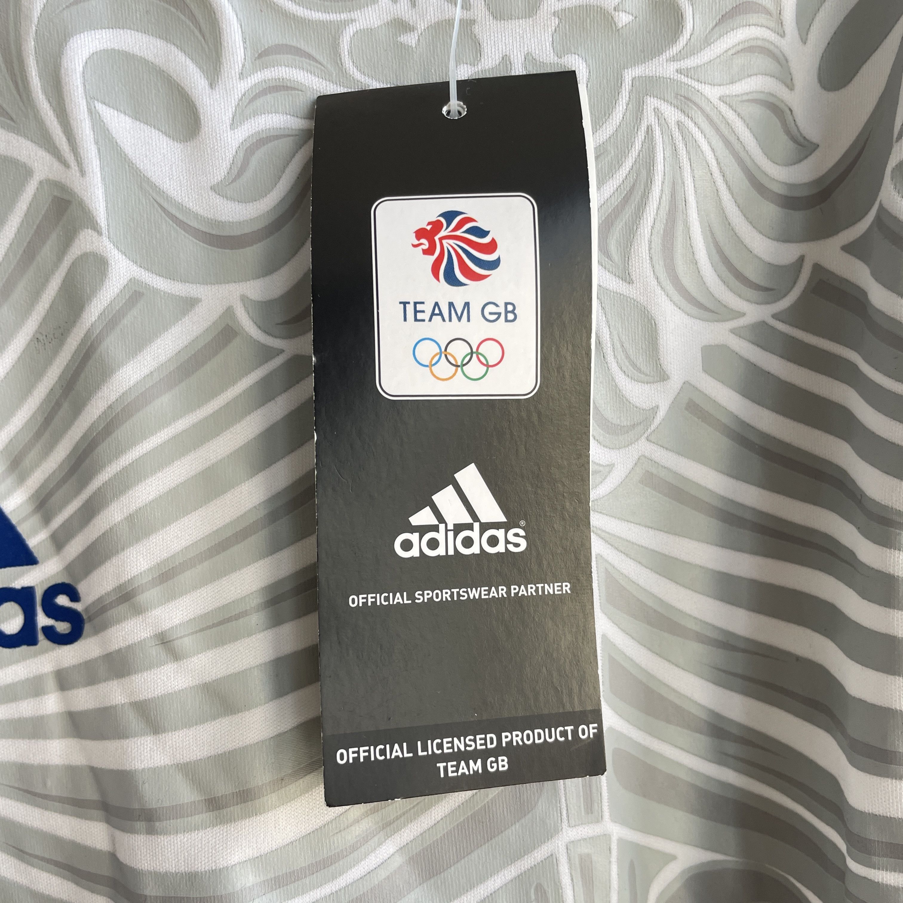 Adidas BNWT Adidas 2011-12 Team GB Olympic Training Shirt Size US M / EU 48-50 / 2 - 6 Thumbnail