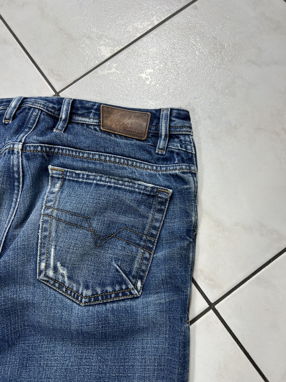 Diesel Vintage Diesel shioner distressed denim jeans slim skinny Size US 30 / EU 46 - 14 Thumbnail