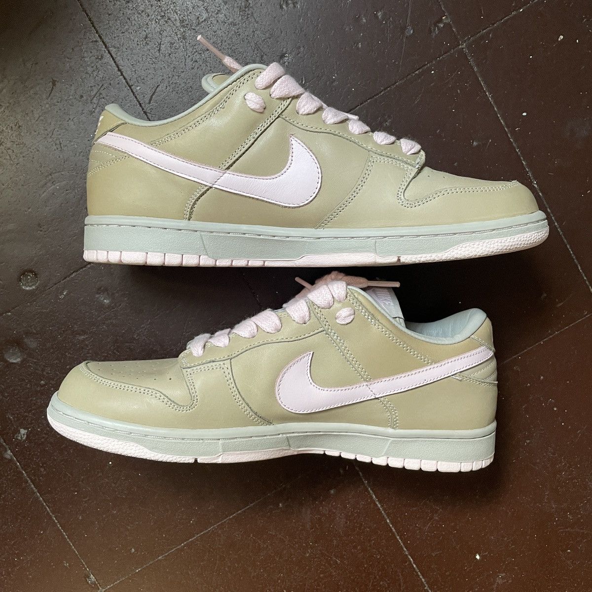Nike NIKE DUNK LOW EX ID WORLD HOOPS PACK SAMPLE buck doom sb Size US 11 / EU 44 - 3 Thumbnail