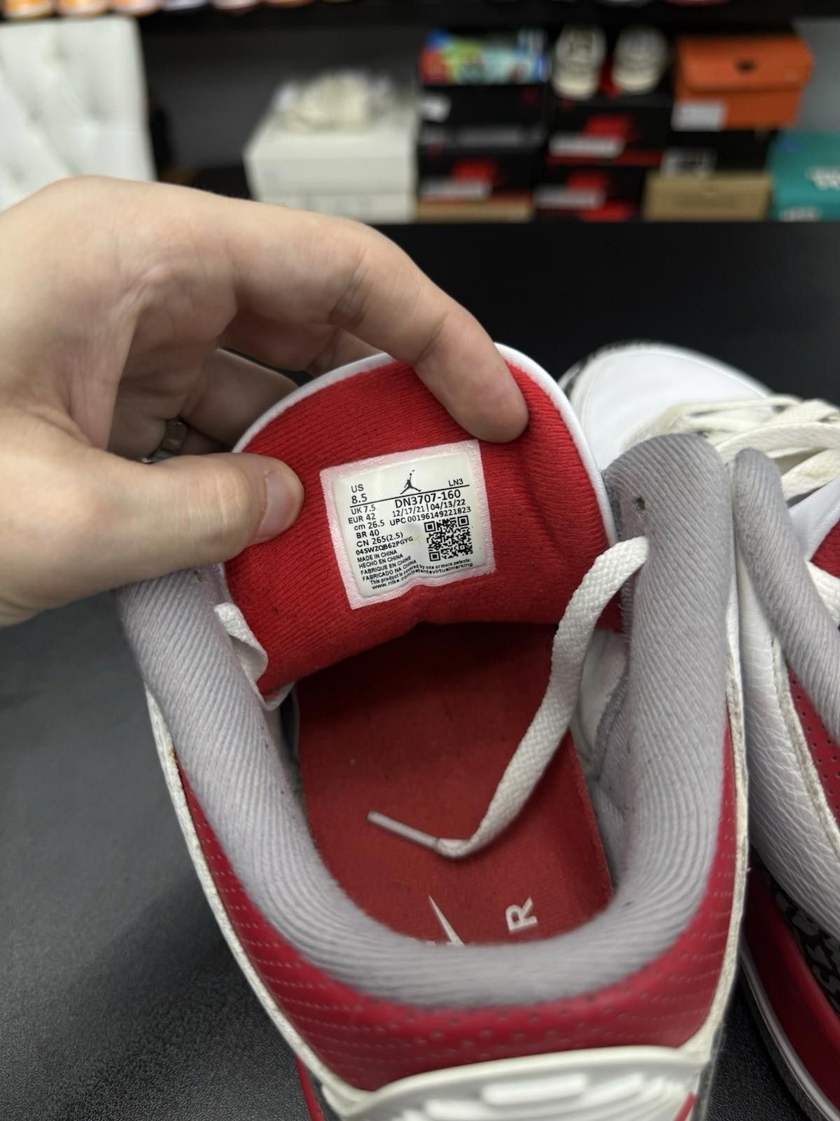 Jordan Brand Nike Air Jordan 3 Retro Fire Red Size 8.5 DN3707-160 OG Size US 8.5 / EU 41-42 - 11 Thumbnail