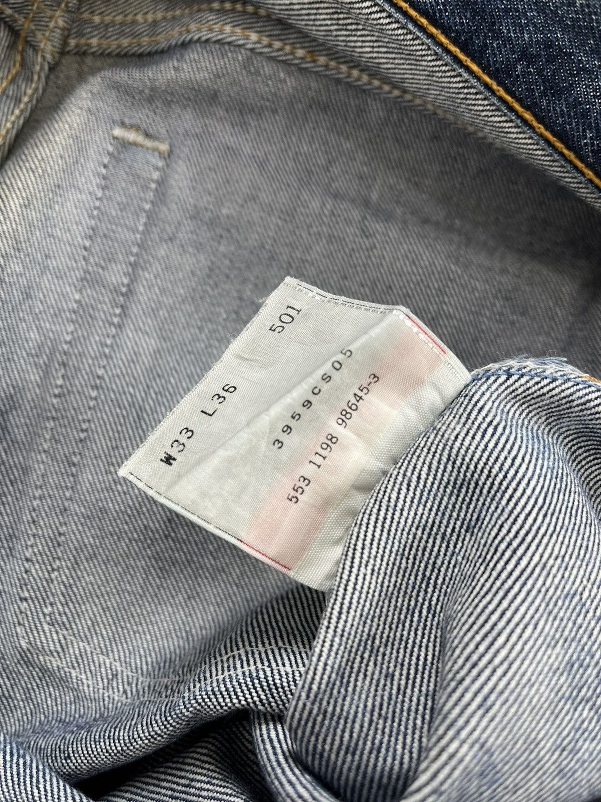 Levi's Vintage Clothing 🇺🇸1990s Vintage Levis 501XX 33x36 Straight Leg Faded Jeans Size US 33 - 9 Thumbnail