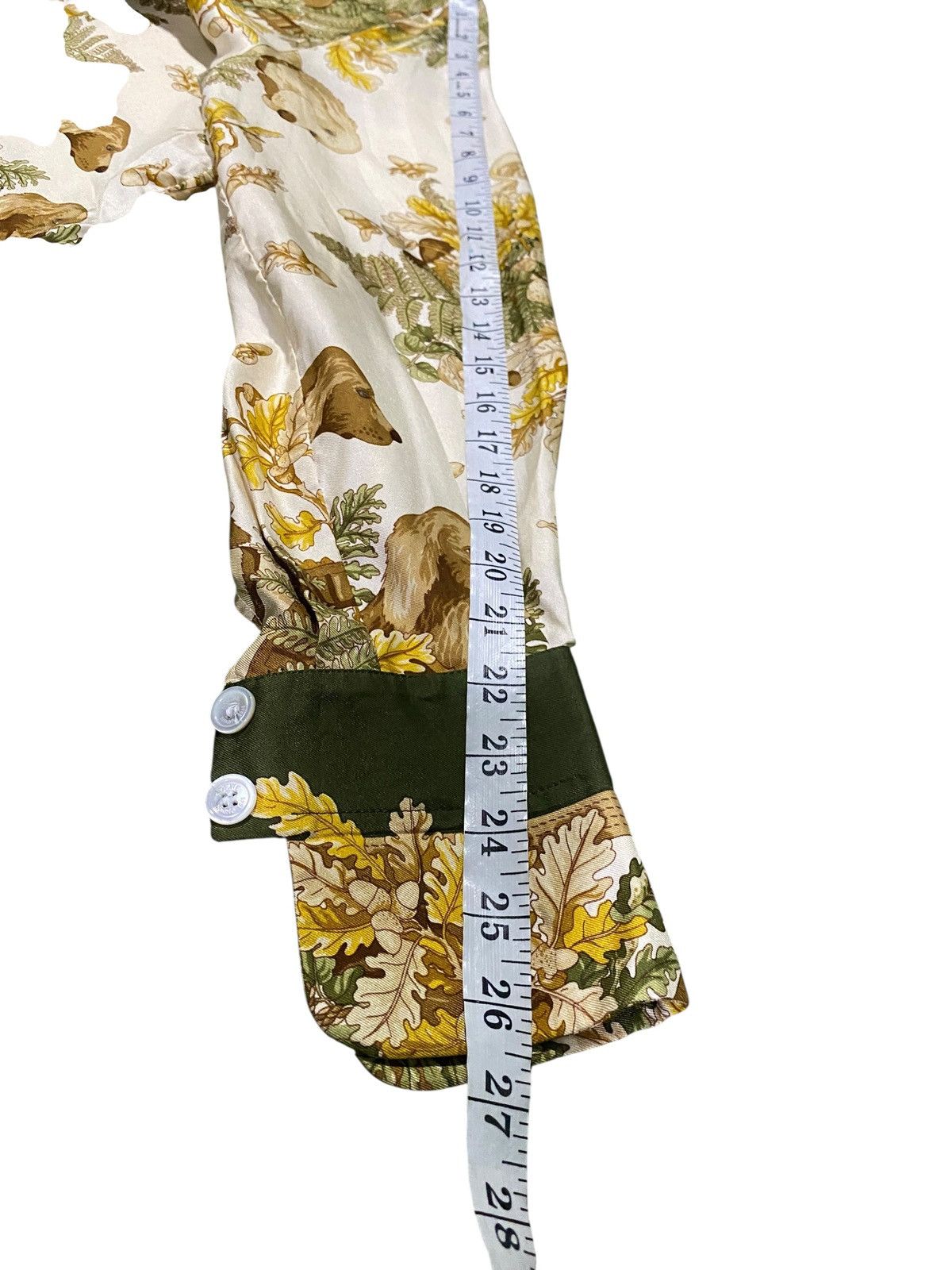 Loewe Loewe Vintage Silk Shirt All Over Print Luxury Designer Rare Size US L / EU 52-54 / 3 - 8 Thumbnail
