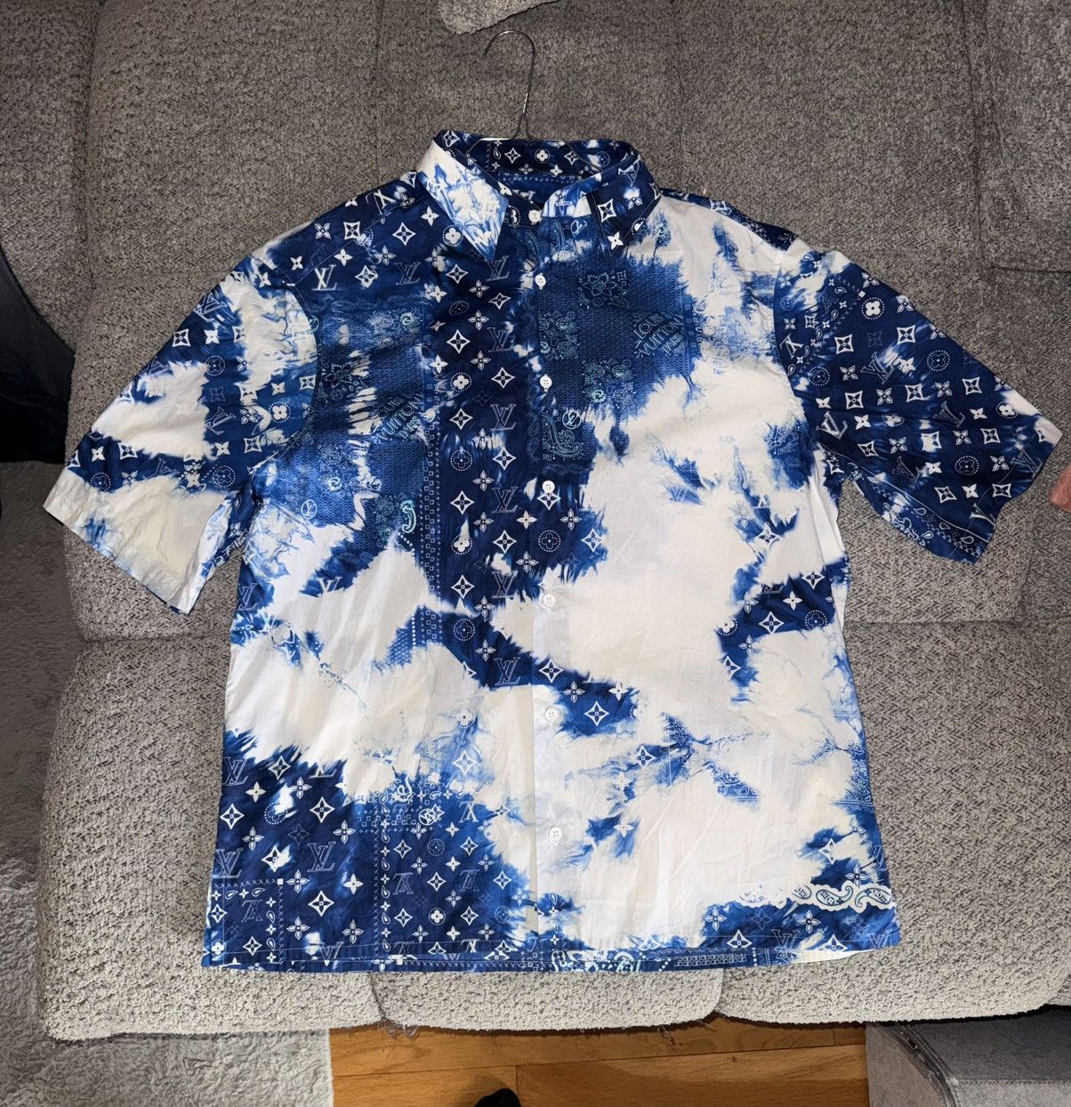 Louis Vuitton LV blue bandana shirt Size US L / EU 52-54 / 3 - 1 Thumbnail