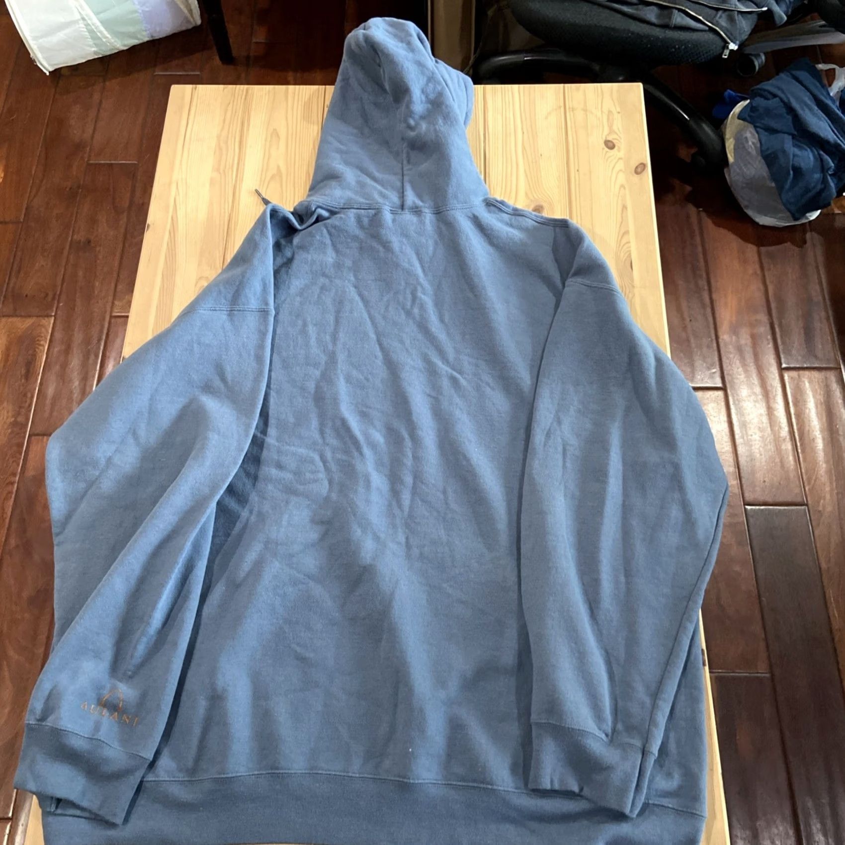 Disney Aulani Disney Resort Men Sweatshirt 3XL Blue Hoodie Kawa's Beach Hawaii Crew Neck Pockets Shirt Pullover Disney Size US XXL / EU 58 / 5 - 7 Thumbnail