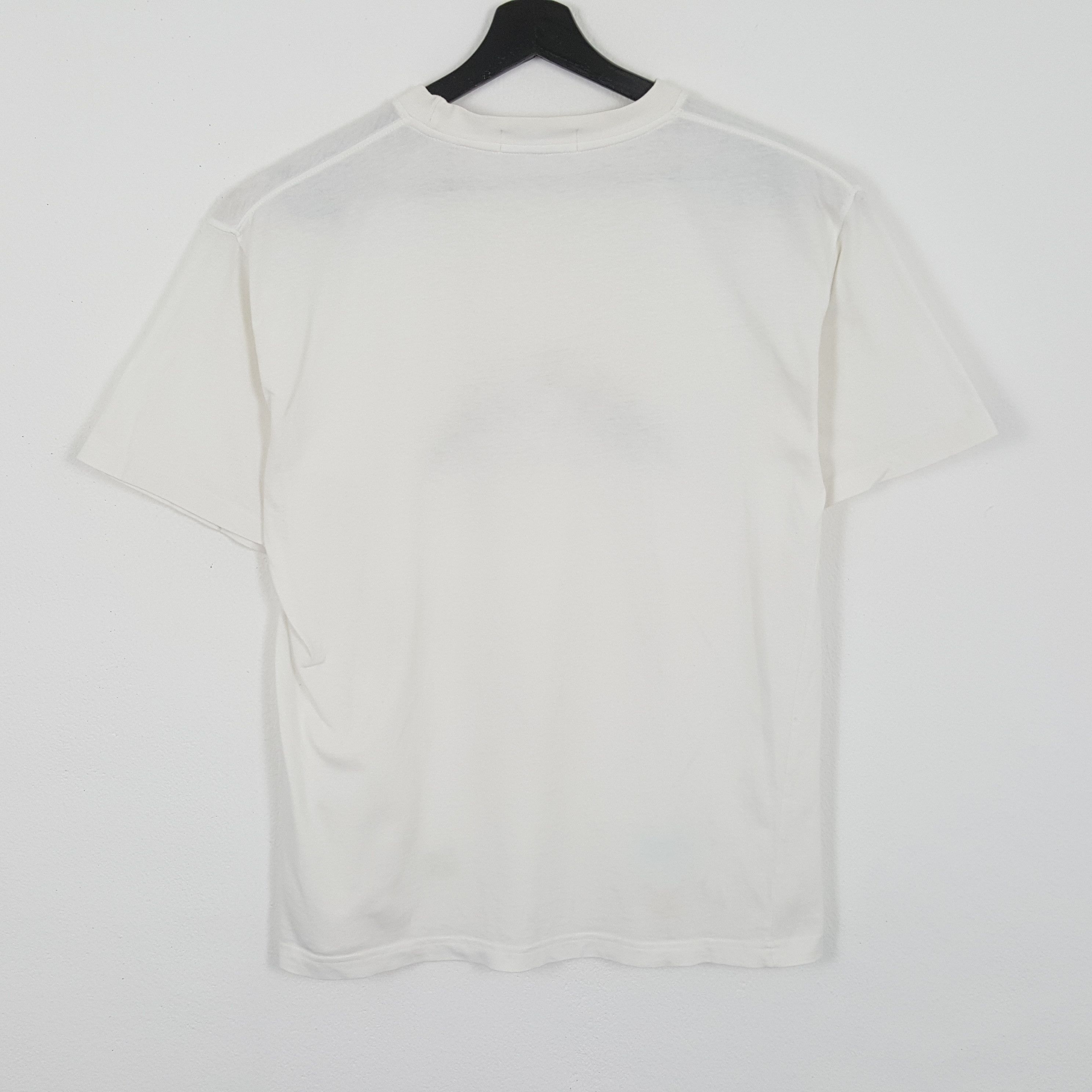 Burberry × Vintage BURBERRYS Luxury Brand Center Spell Out Design Tshirt Size US M / EU 48-50 / 2 - 3 Thumbnail