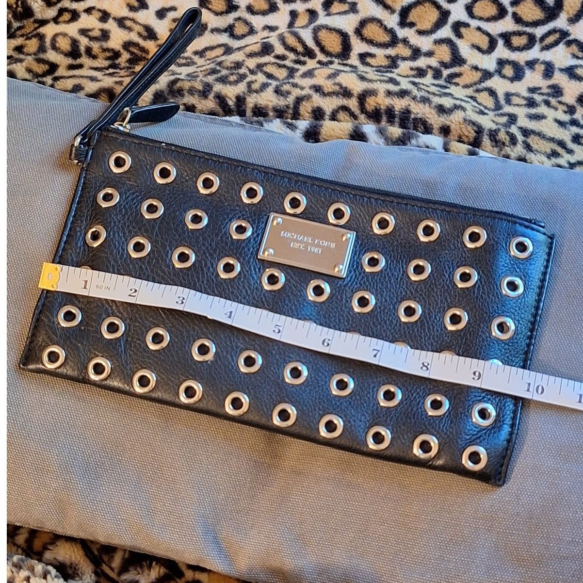 Michael Kors Michael Kors Wristlet Black Leather Eyelet 9.75" x 5.5" Punk Size ONE SIZE - 7 Thumbnail