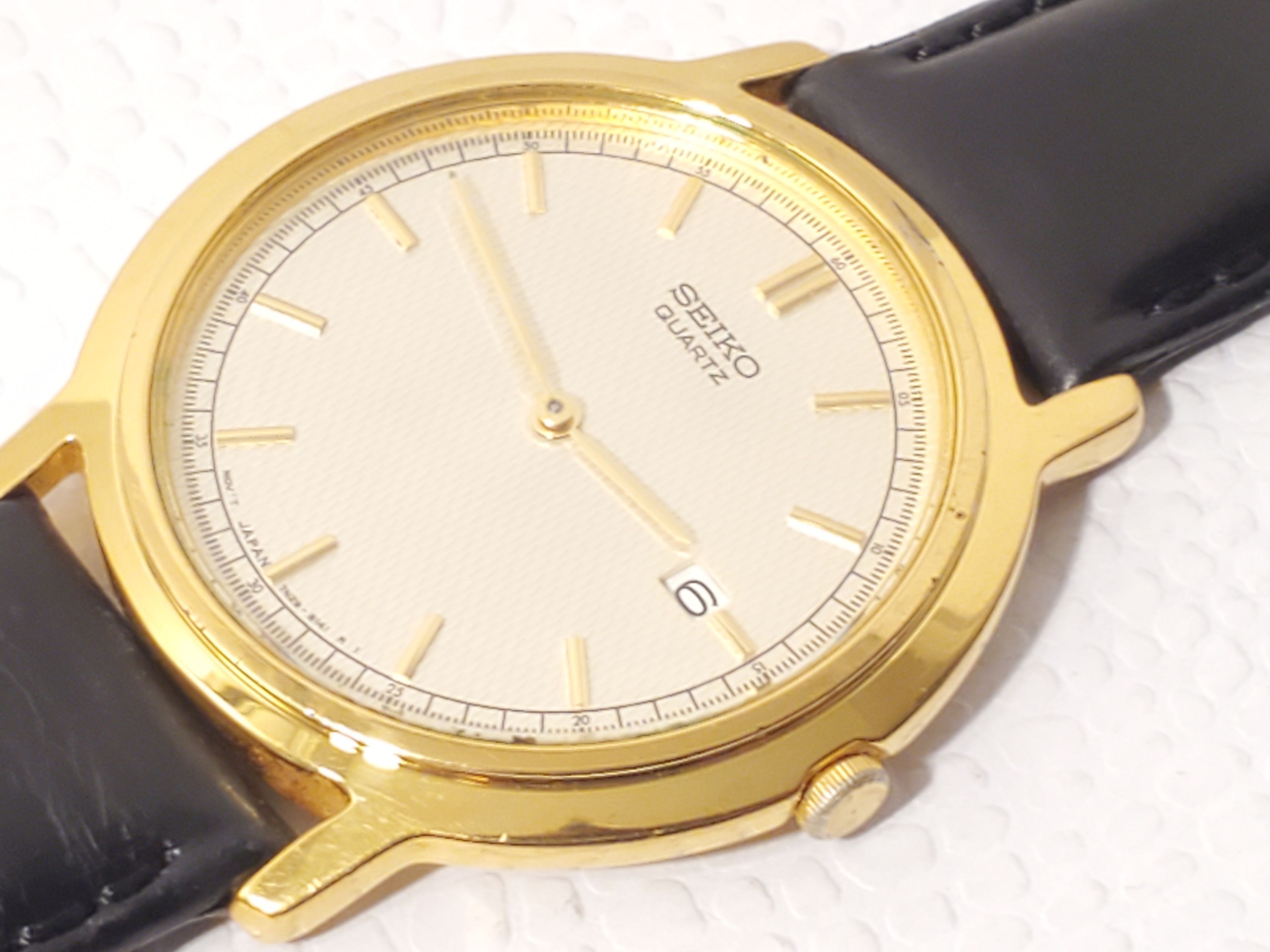 Seiko Vintage Seiko Men Date Watch Black Leather Strap S Steel Size 34 - 3 Thumbnail