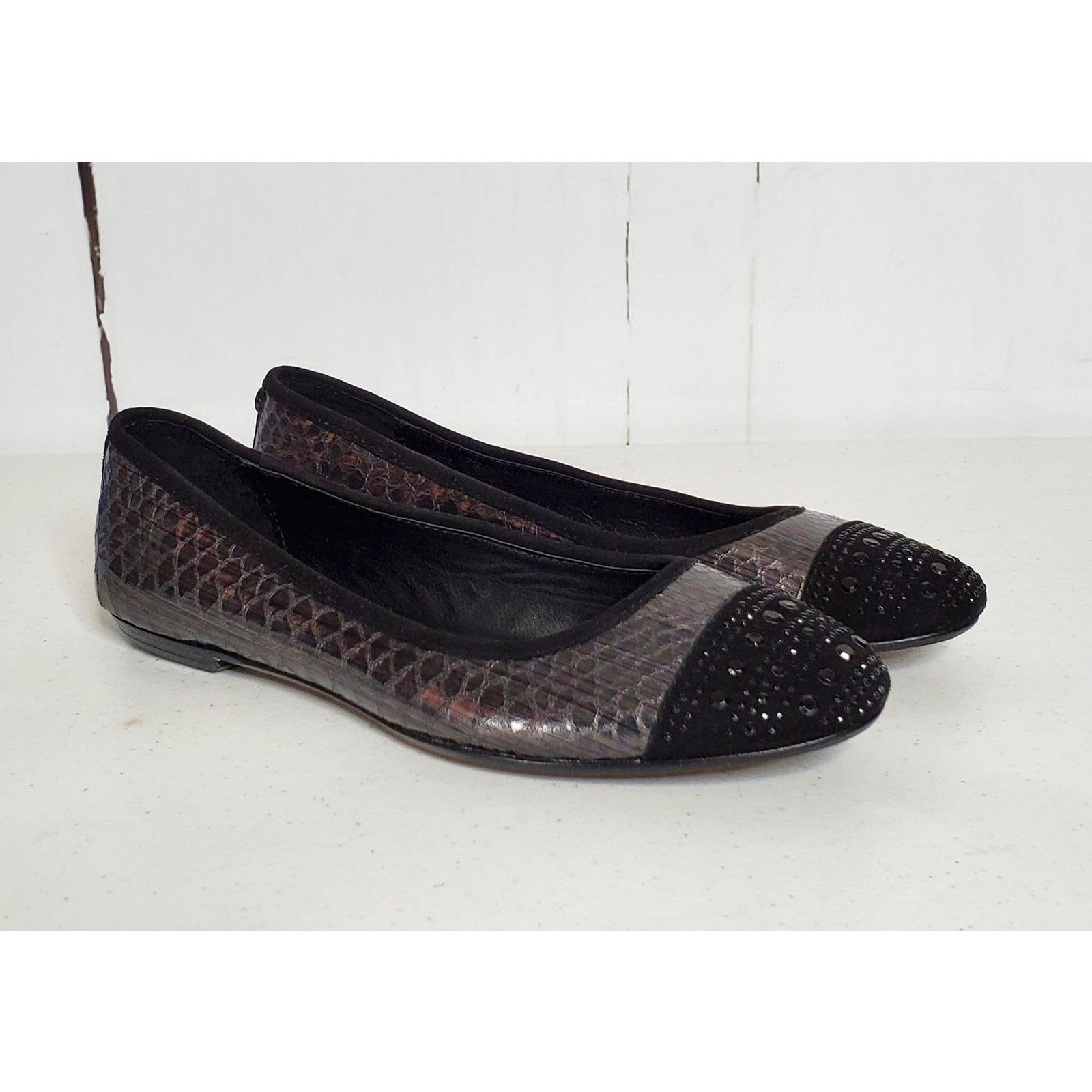 Donald Pliner Donald J Pliner Great Snakeskin Cap-Toe Ballet Flats 7 Size US 7 / IT 37 - 9 Thumbnail
