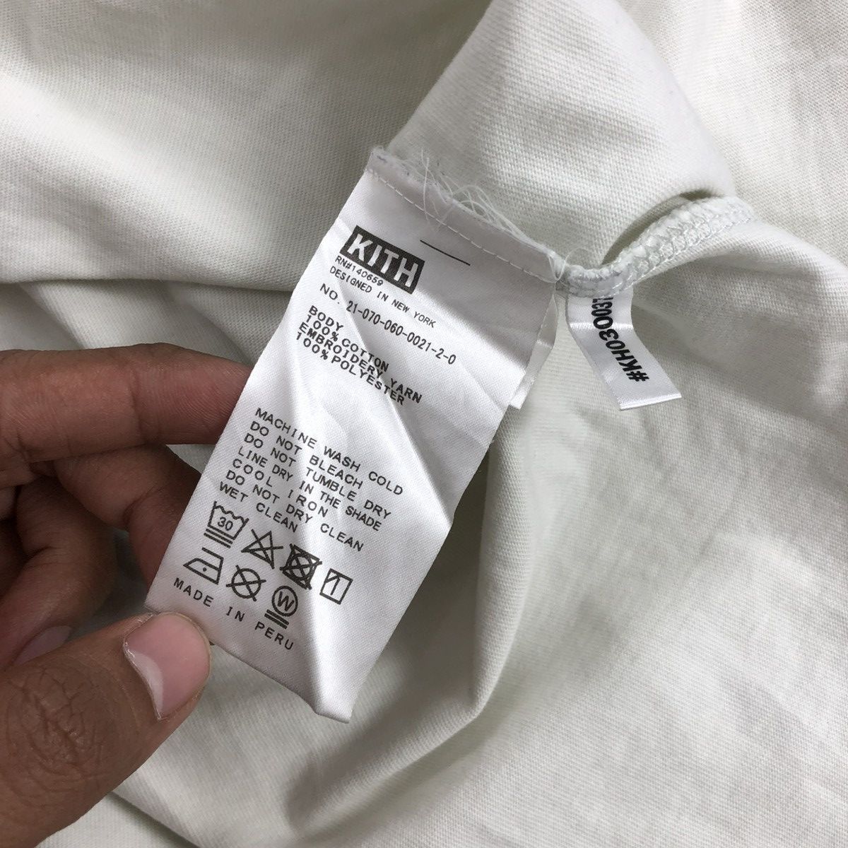 Kith SS21 Kith Serif Spell Out Logo Embroidered Long Slevee Size US L / EU 52-54 / 3 - 7 Thumbnail