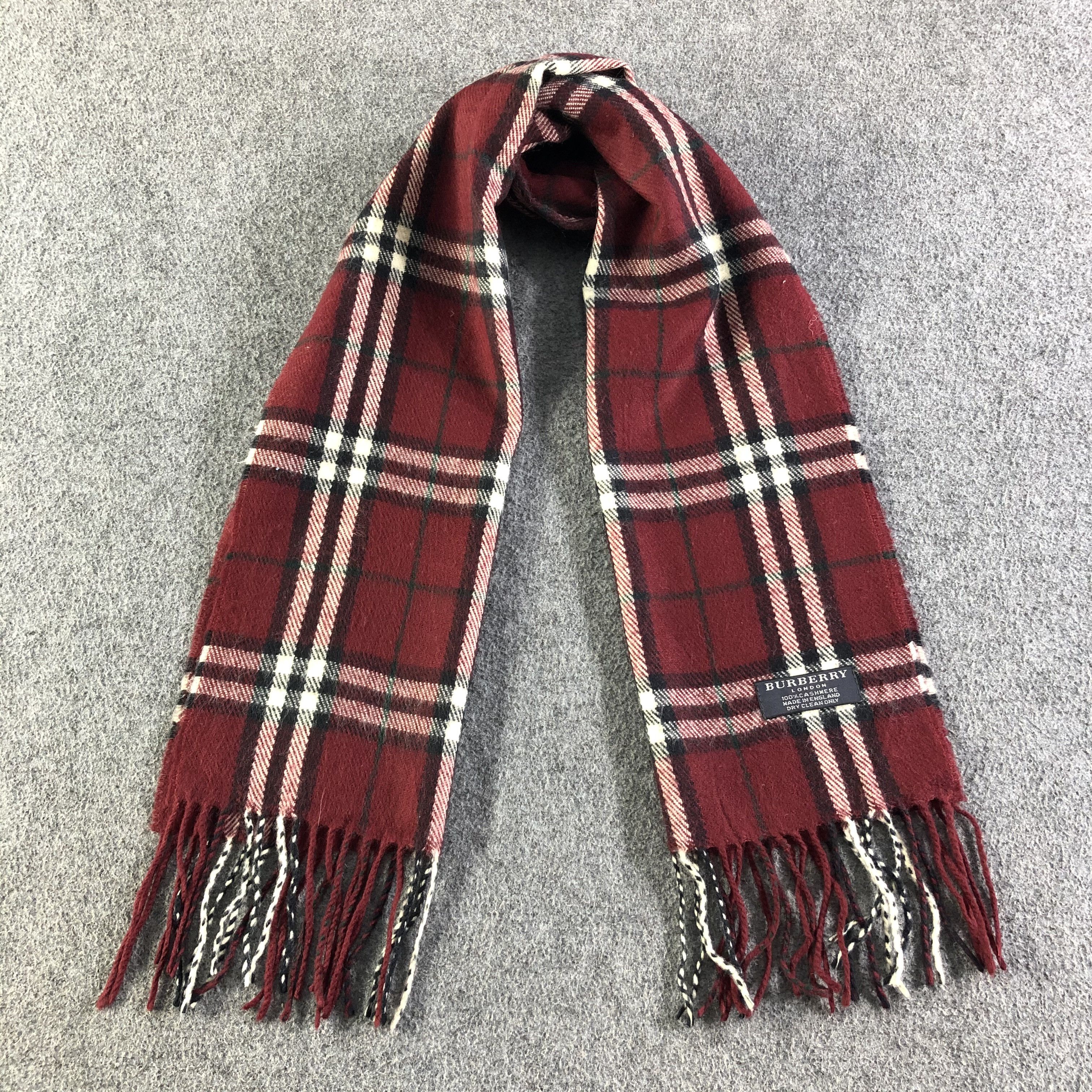 Burberry Burberry Cashmere Scarf / Muffler / Neckwear Size ONE SIZE - 1 Thumbnail