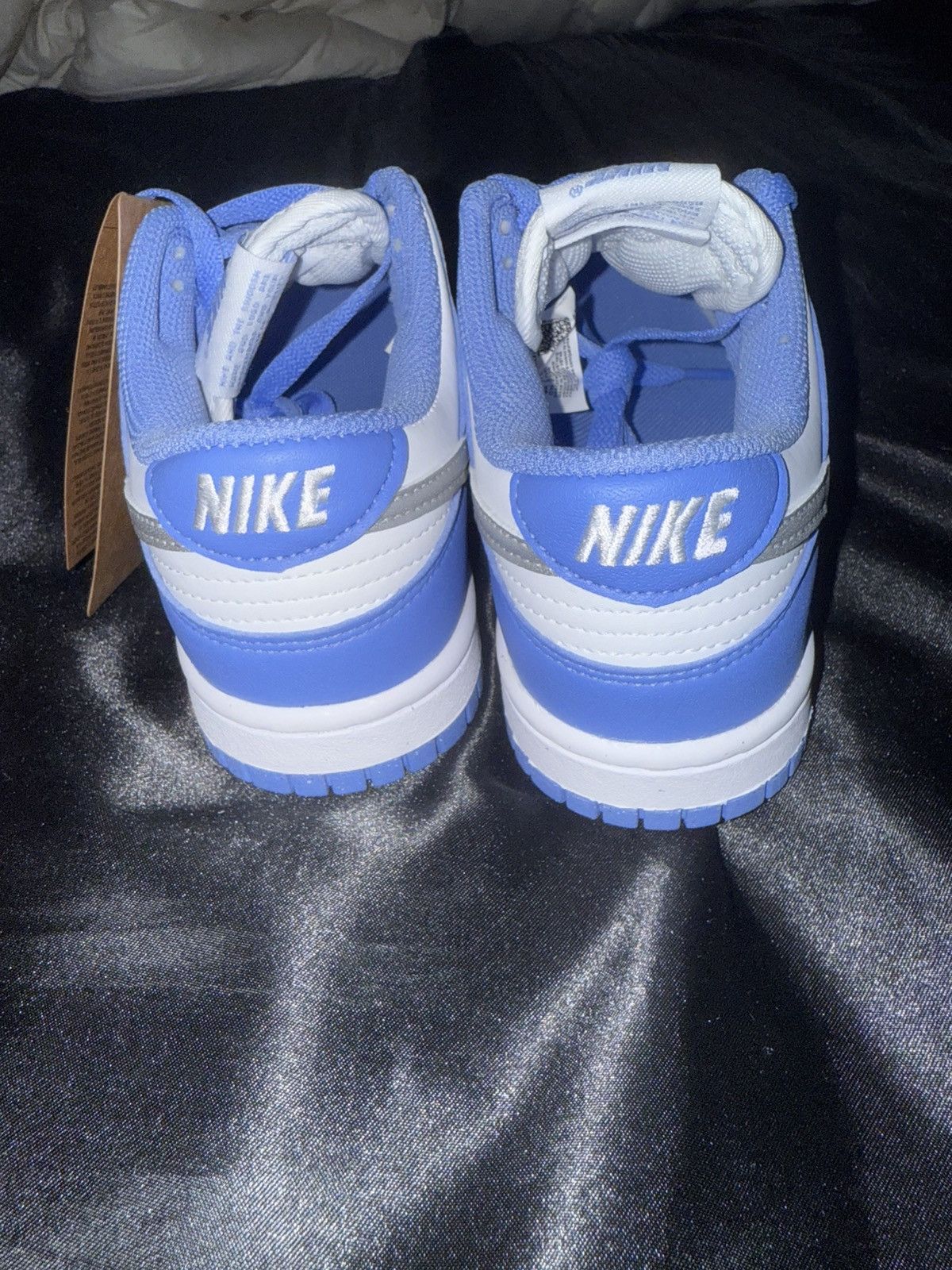 Nike BRAND NEW Nike Dunk Low Royal Pulse Women size 6 Size US 6 / IT 36 - 4 Thumbnail